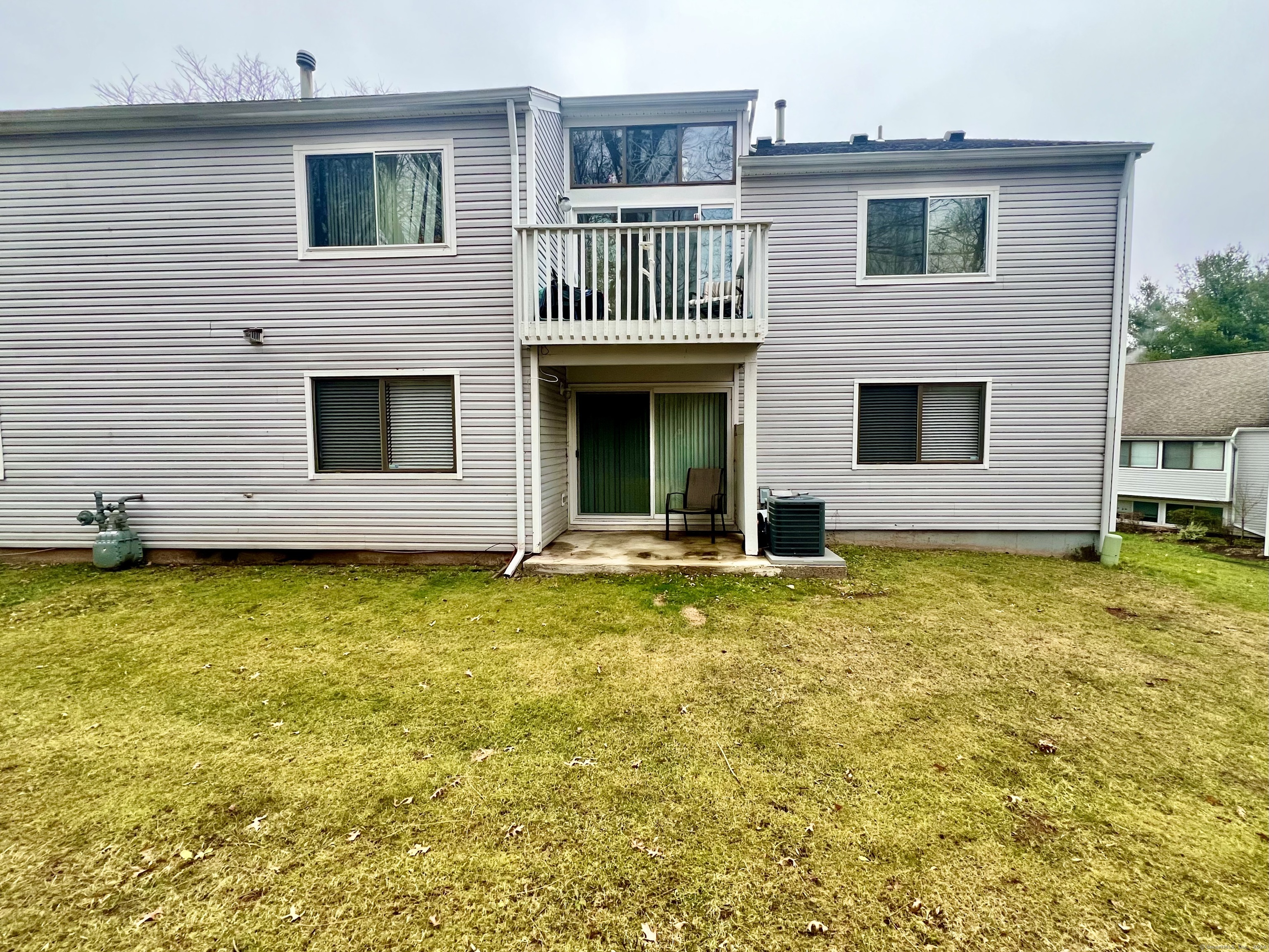 9 Brookwood Drive APT B