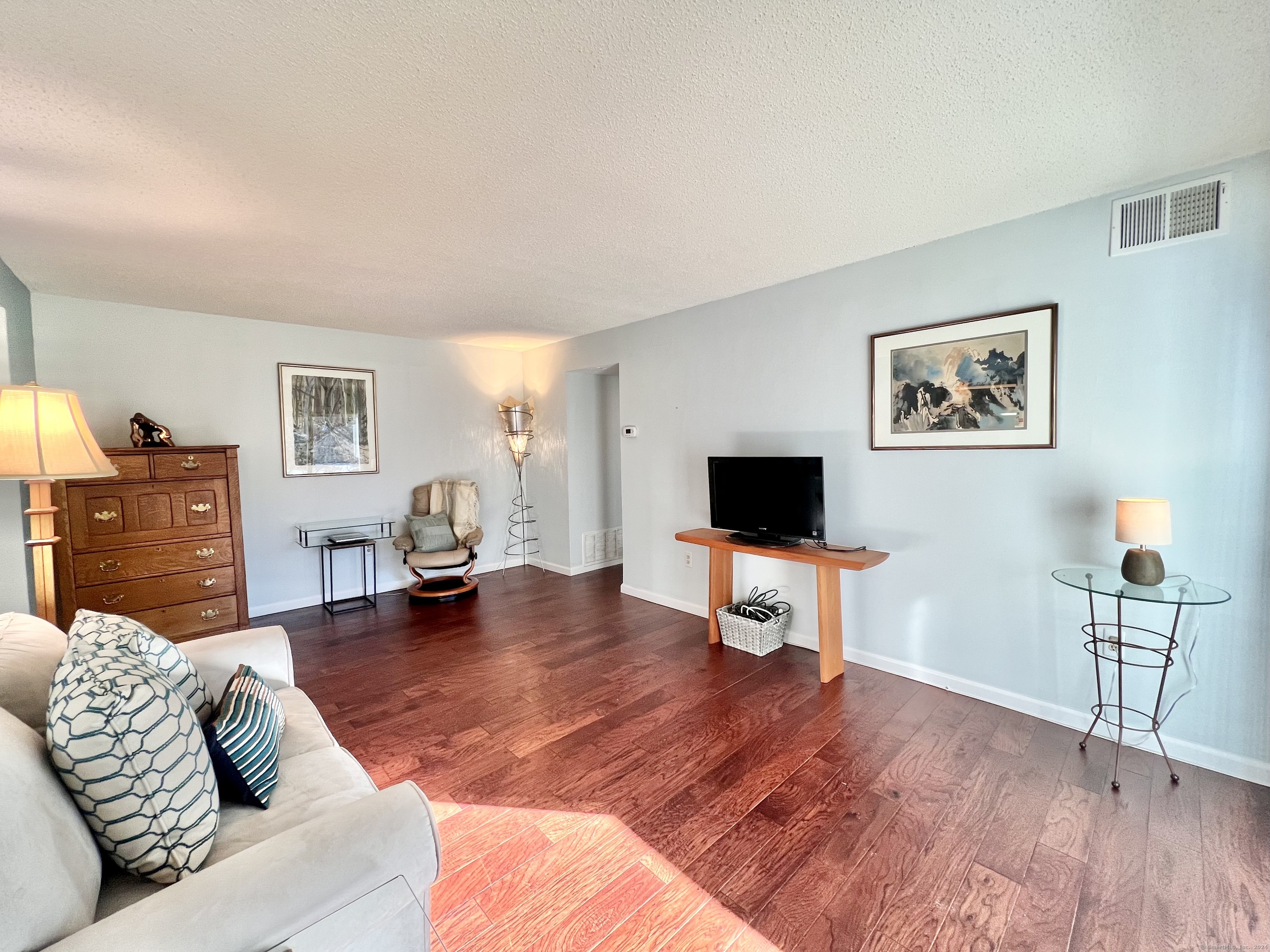 9 Brookwood Drive APT B