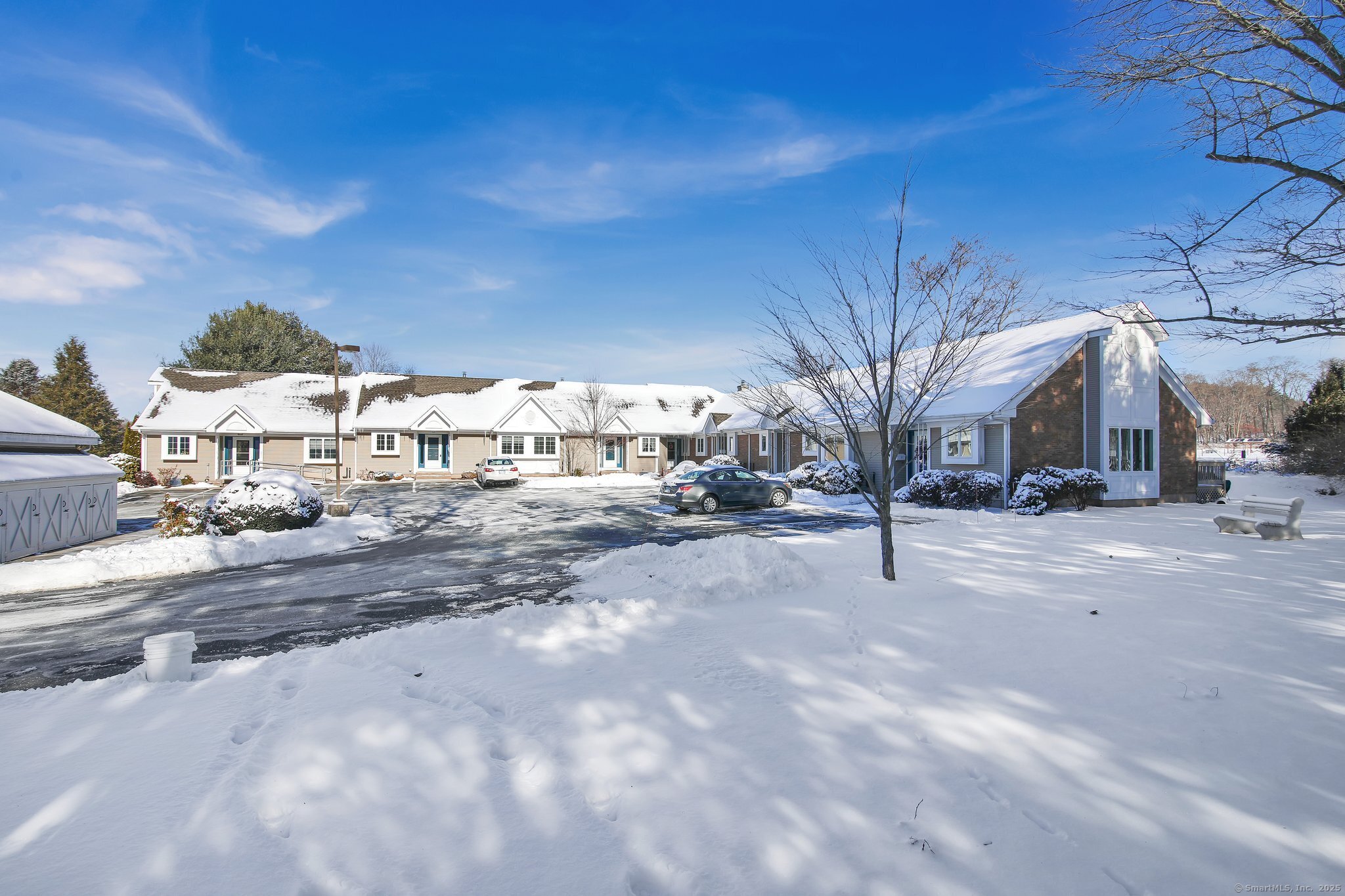 202 Wyndemere Court 202
