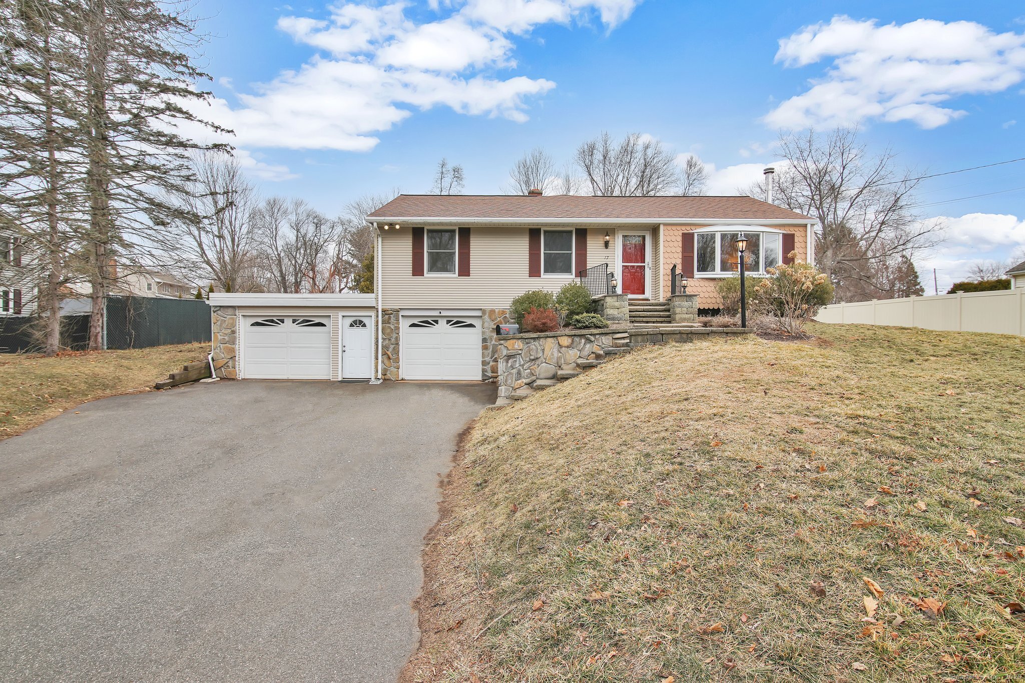 17 Dogwood Lane