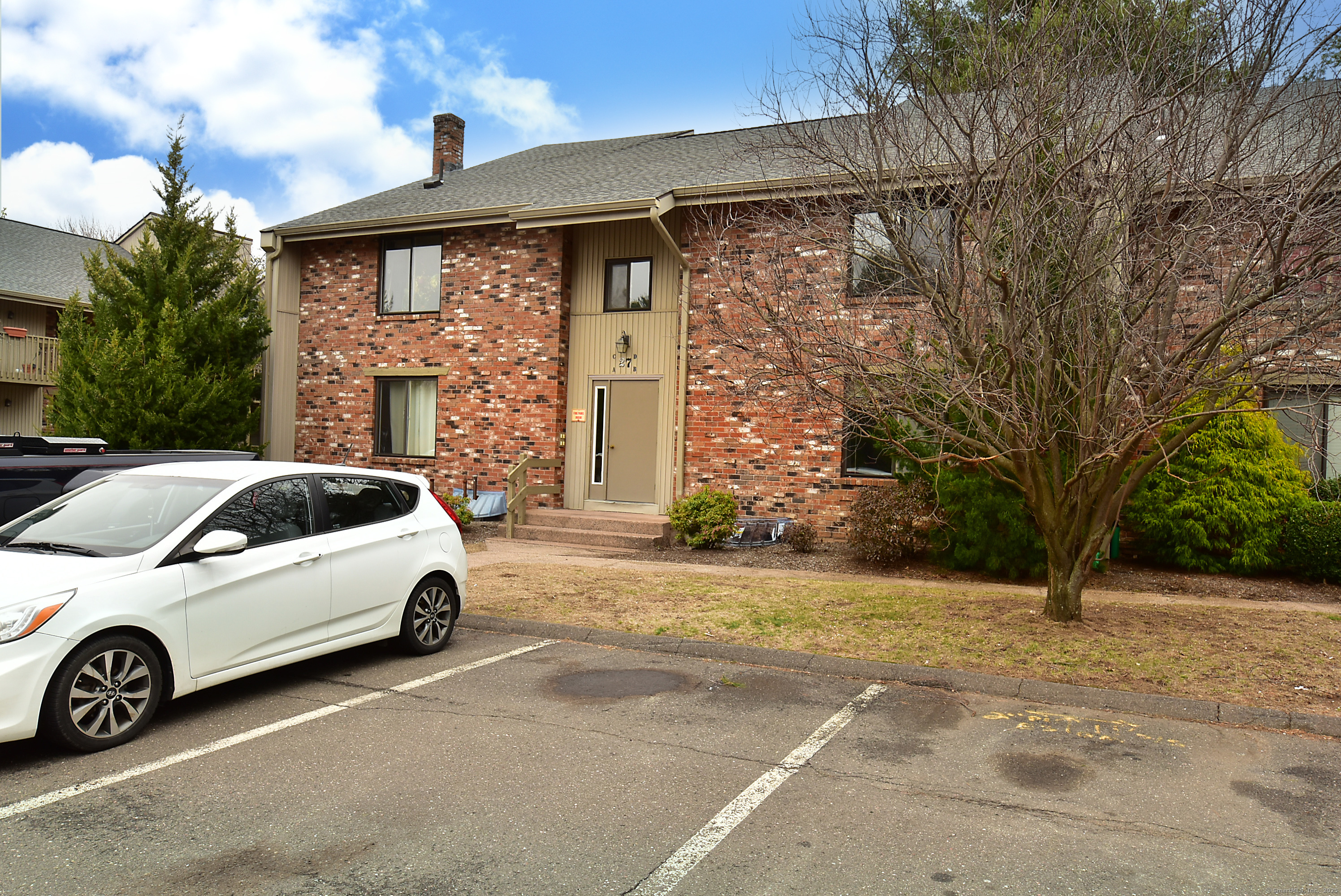 27 Amato Drive APT B