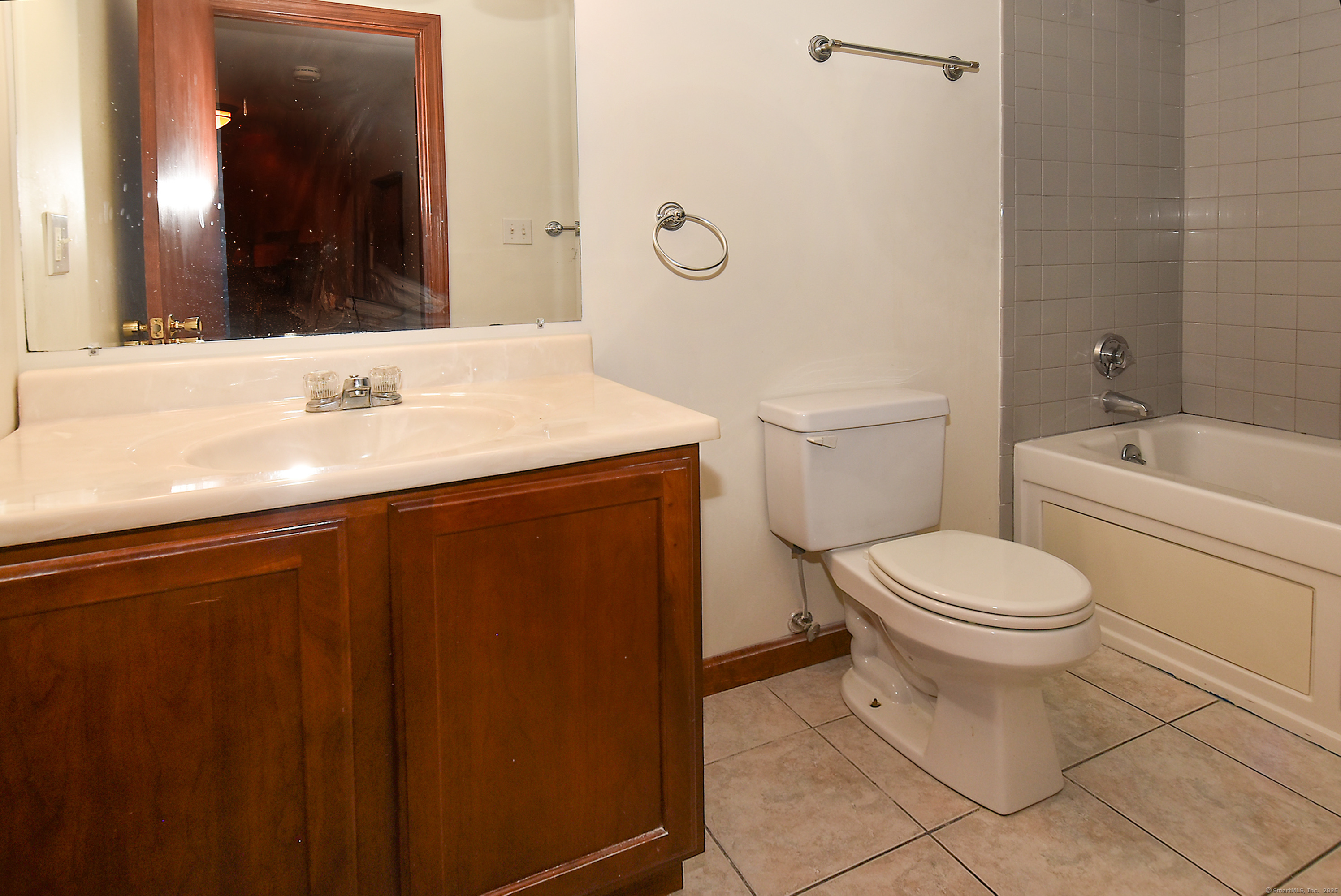 27 Amato Drive APT B