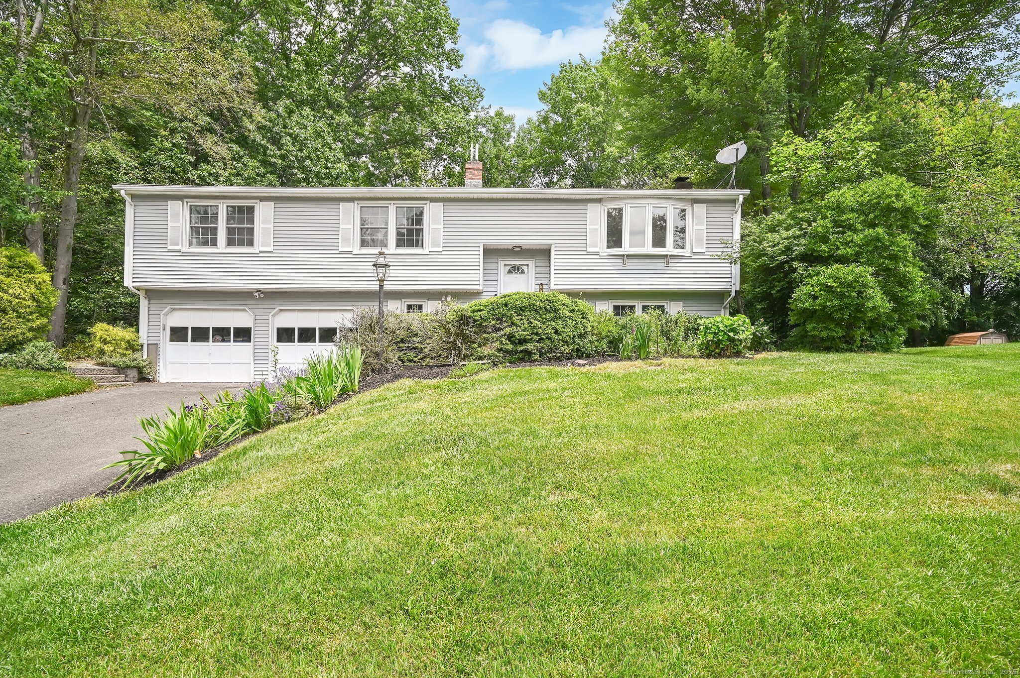 89 Quarry Brook Drive