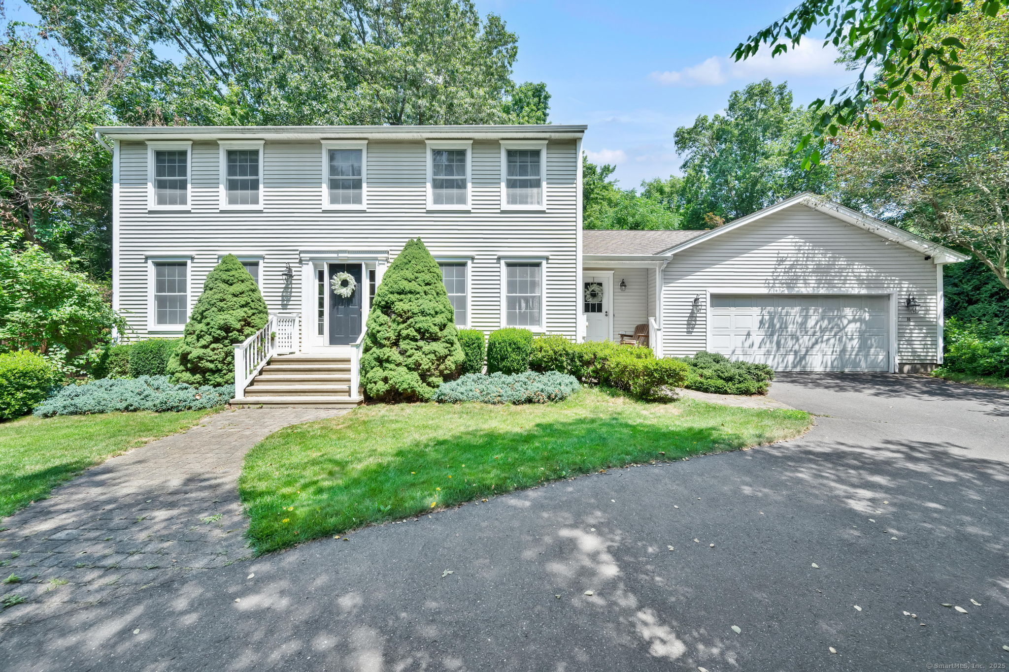 16 Kelly Road