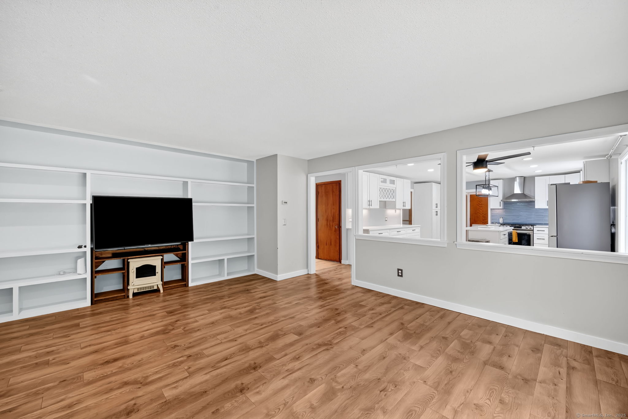 23 Debbie Drive