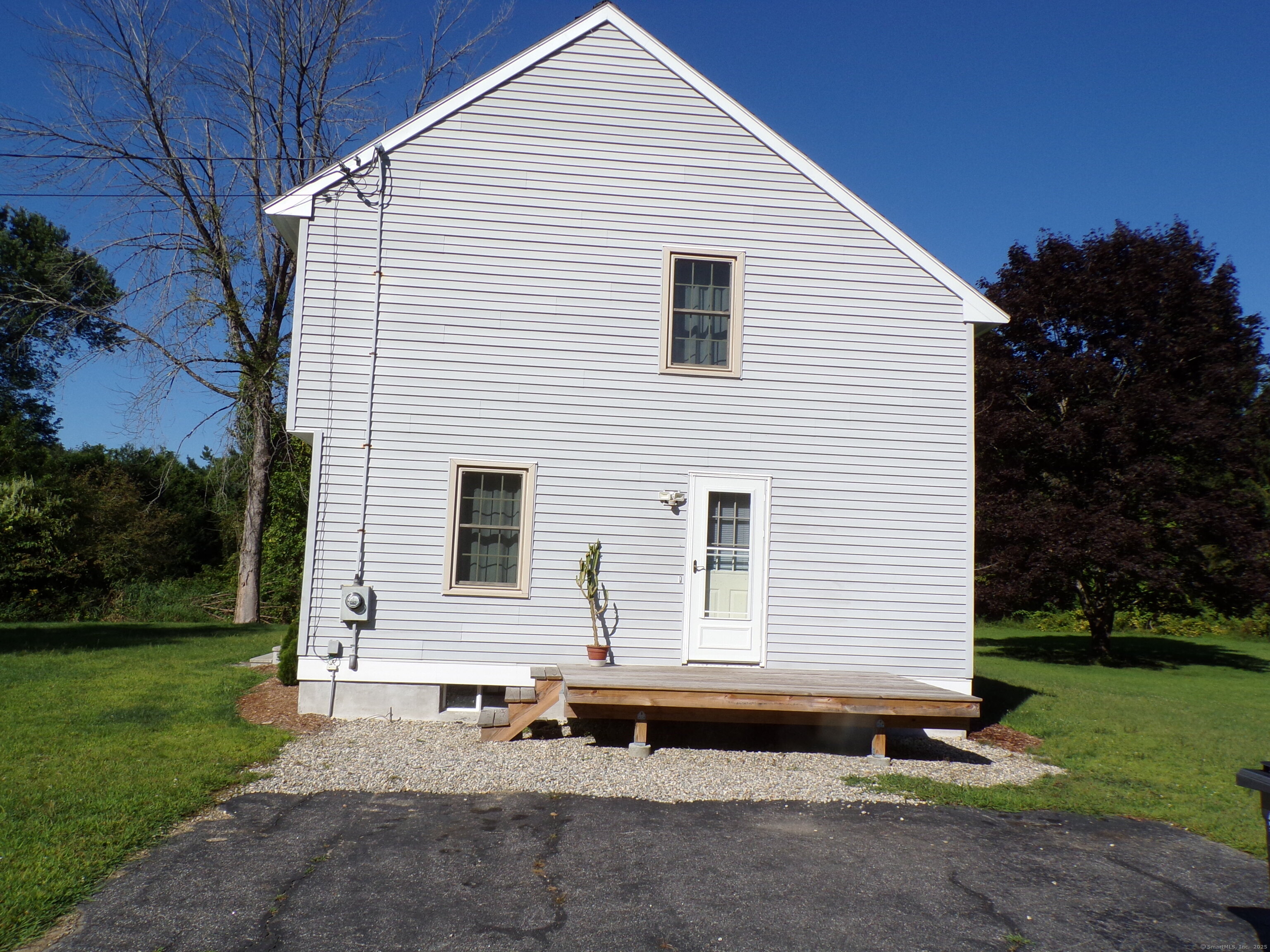 124 Spring Hill Road