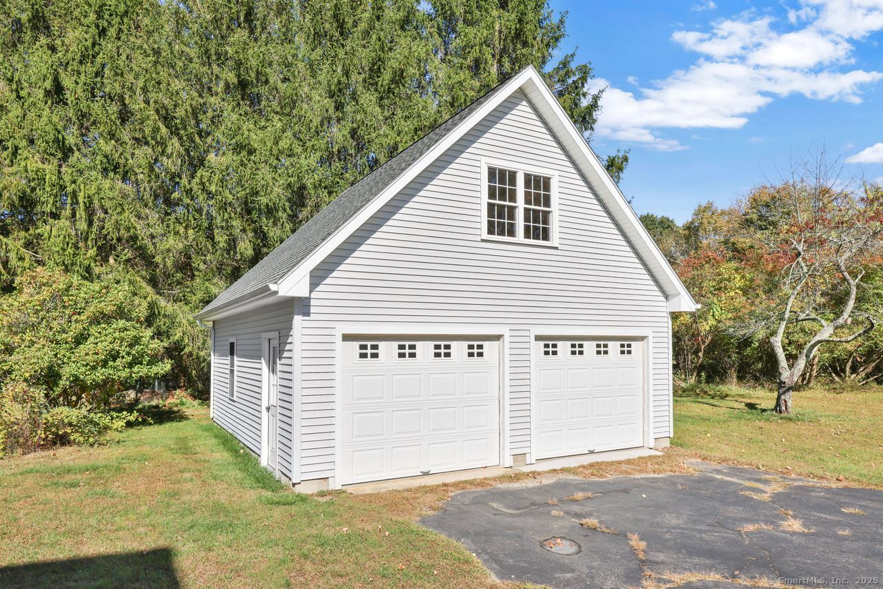 124 Spring Hill Road