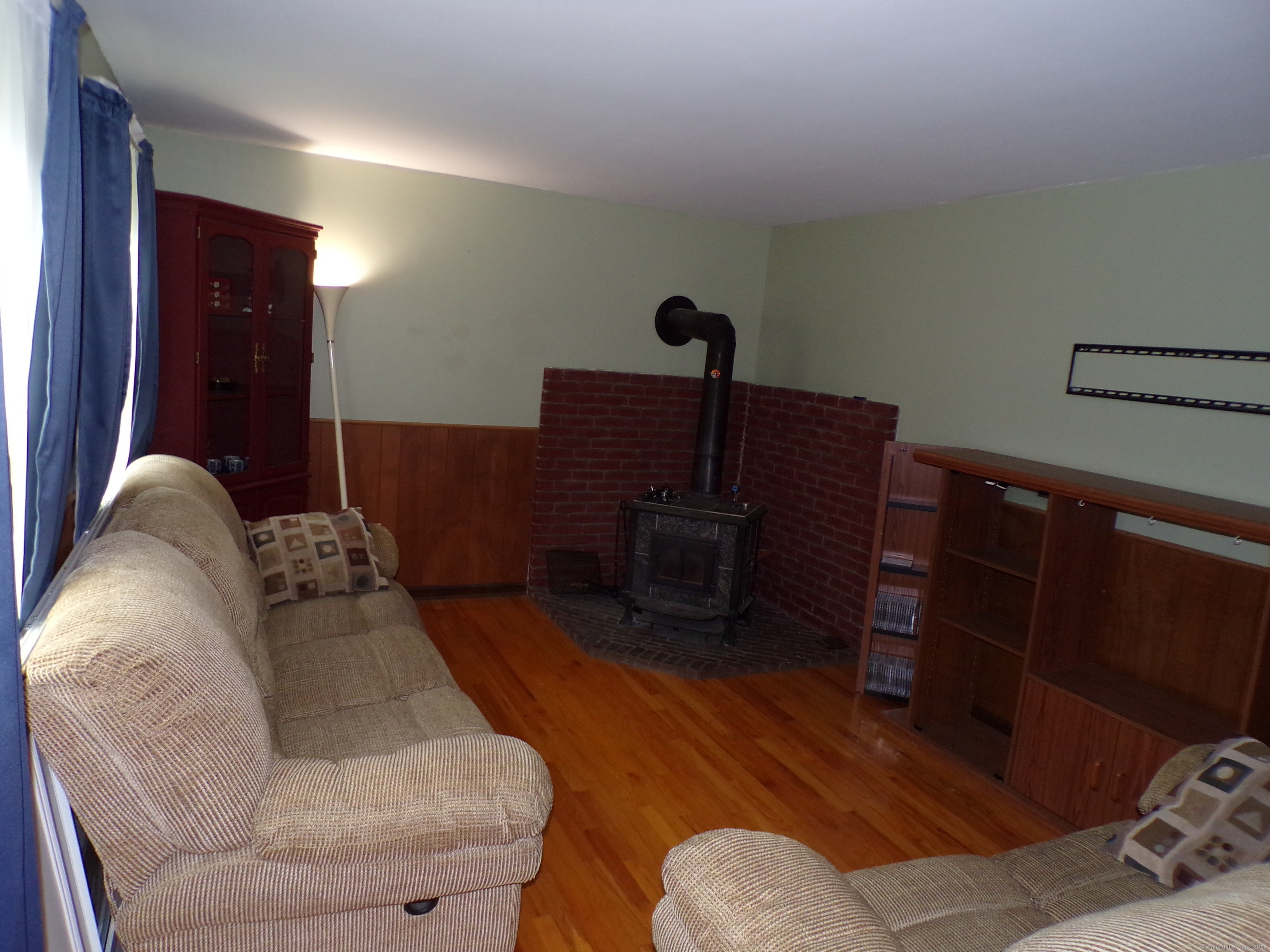 124 Spring Hill Road