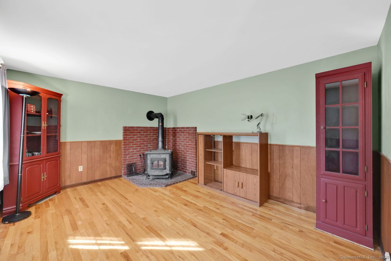 124 Spring Hill Road