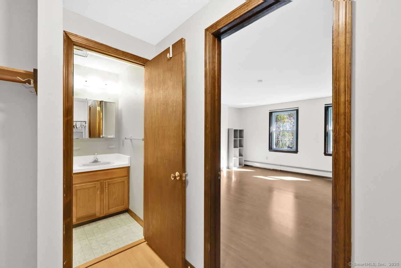 124 Spring Hill Road