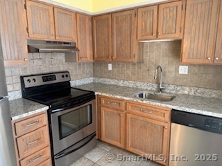 76 Candlewood Drive 76