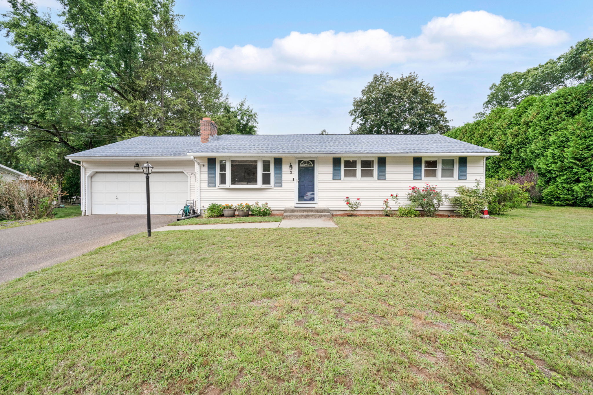 2 Glen Arden Lane
