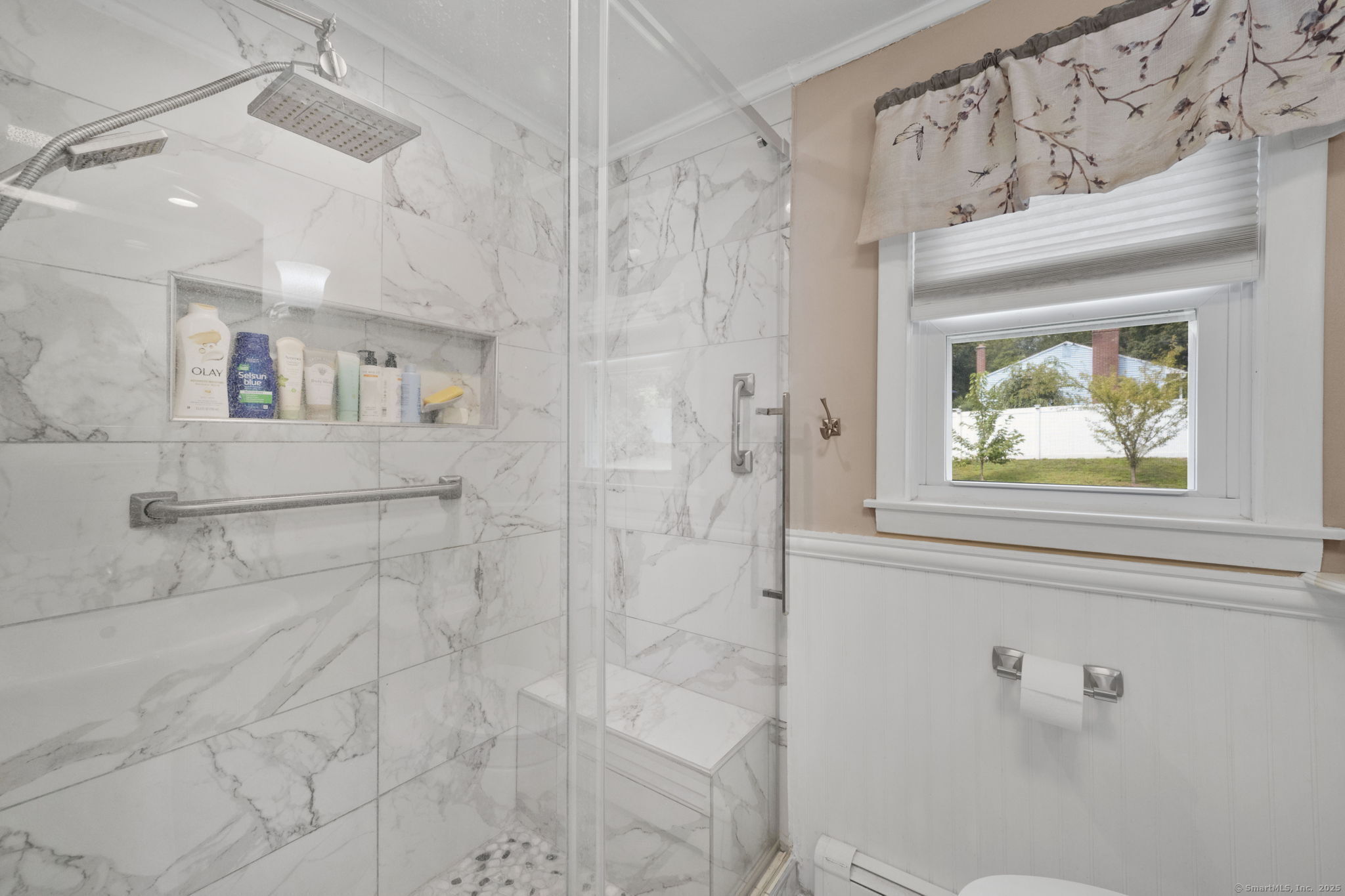 2 Glen Arden Lane