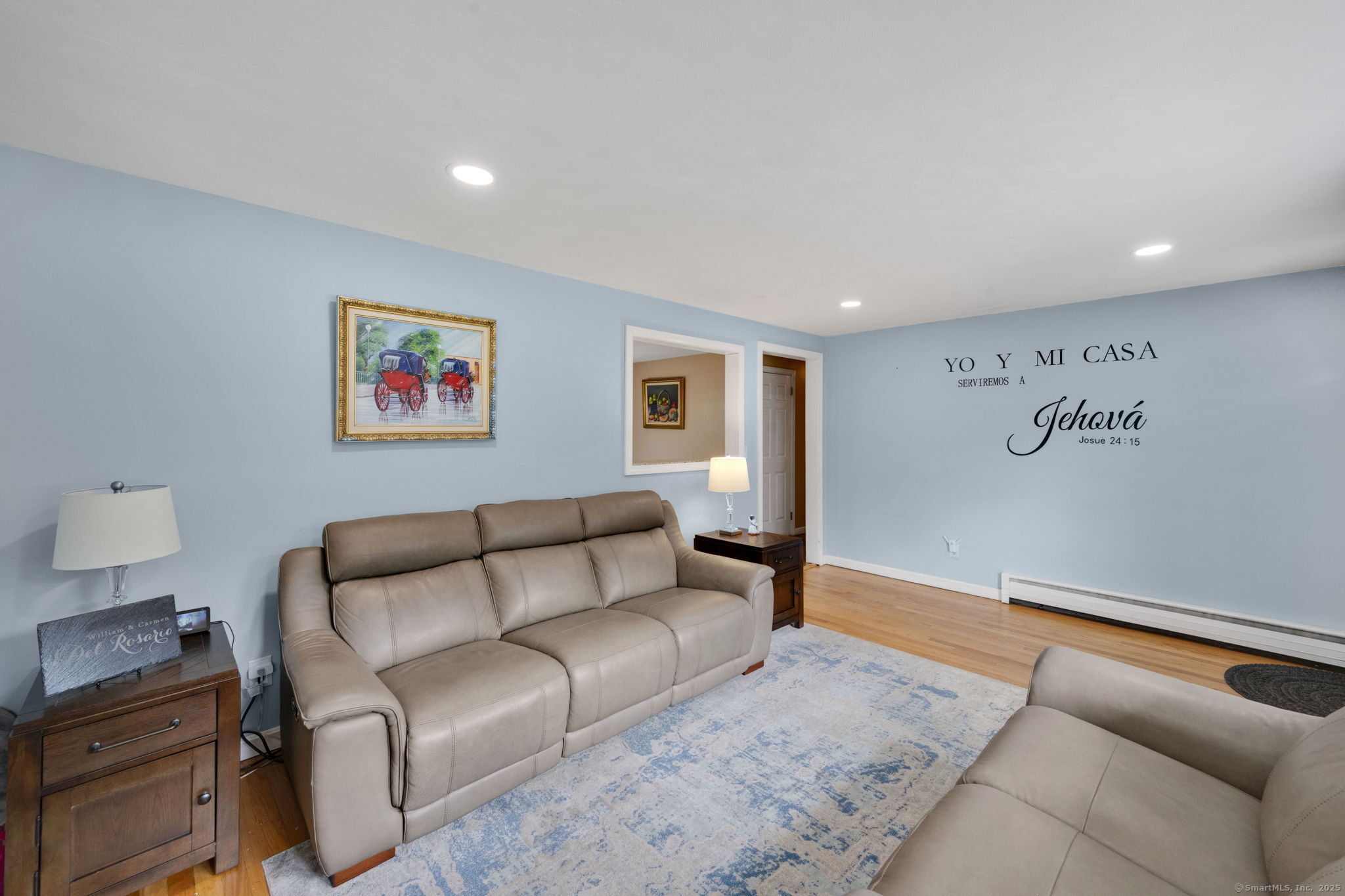 2 Glen Arden Lane