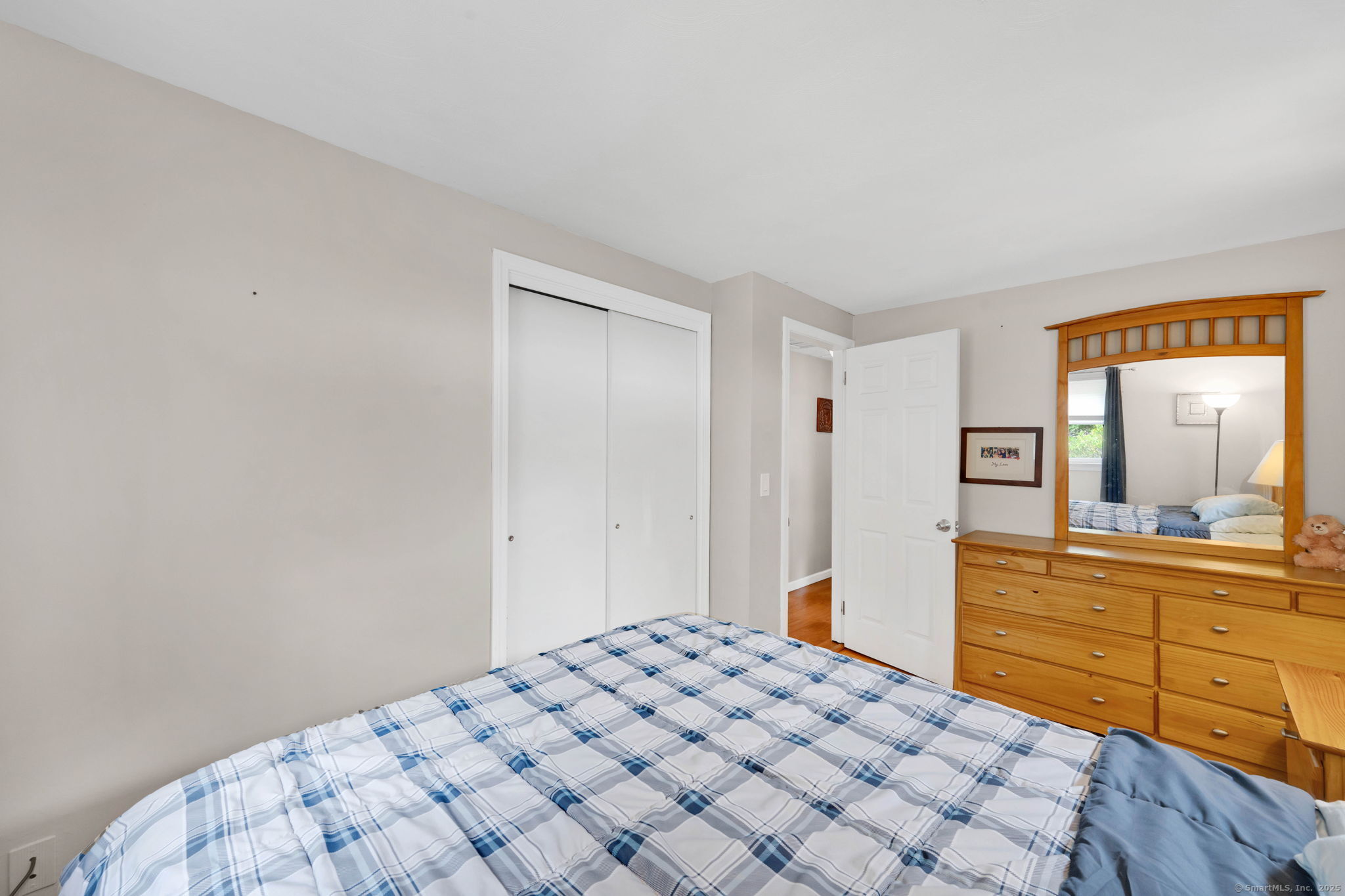 2 Glen Arden Lane