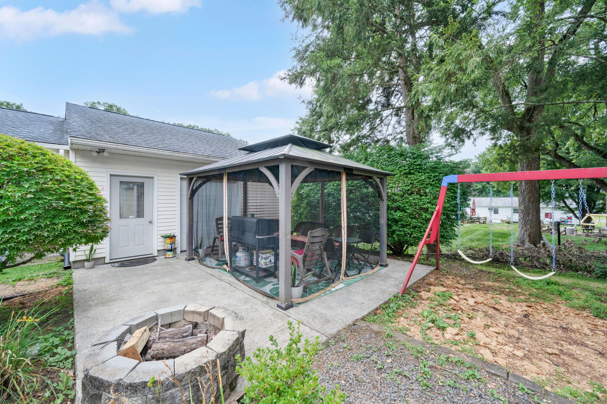 2 Glen Arden Lane
