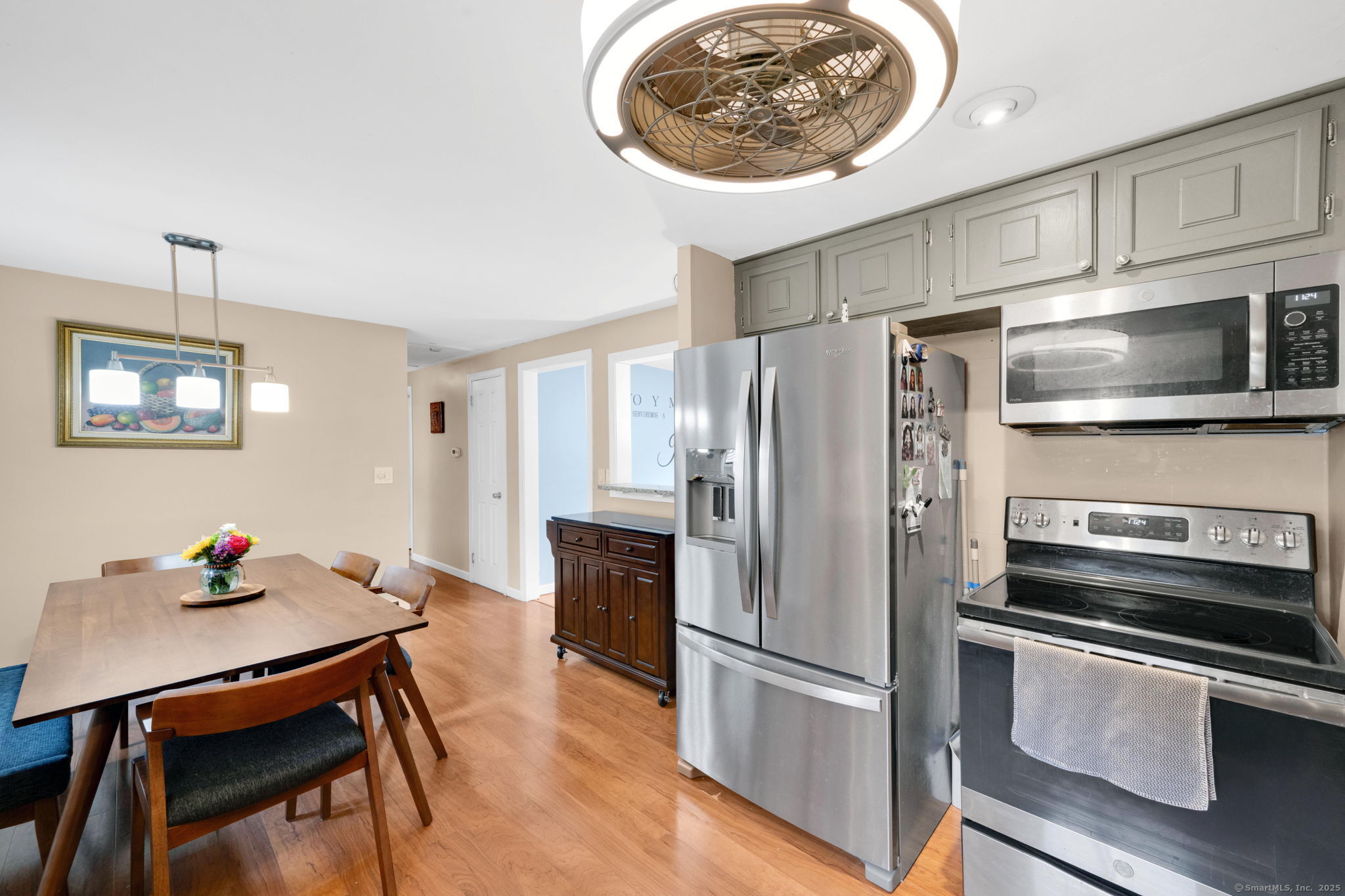 2 Glen Arden Lane