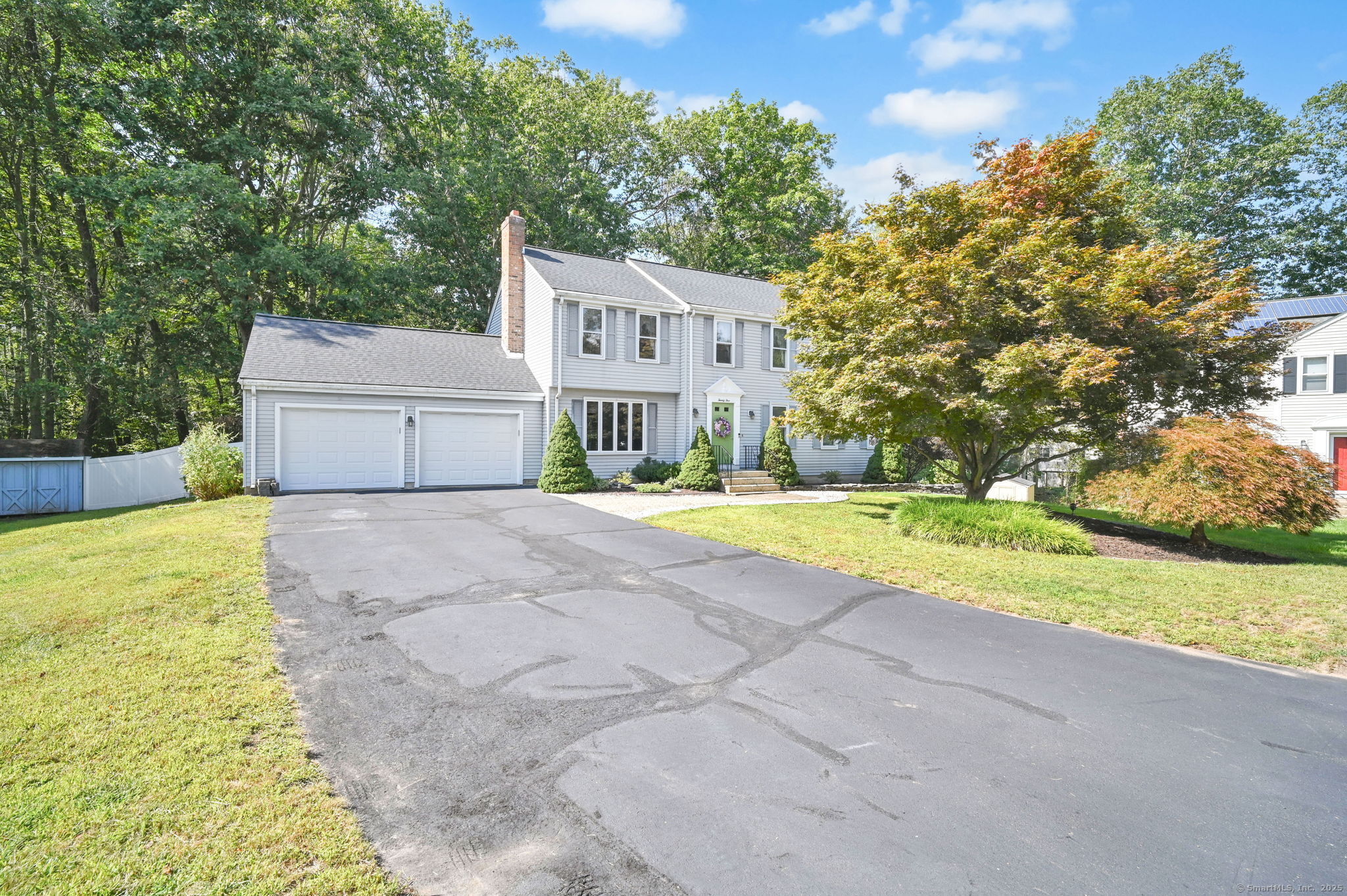 25 Stonehaven Circle
