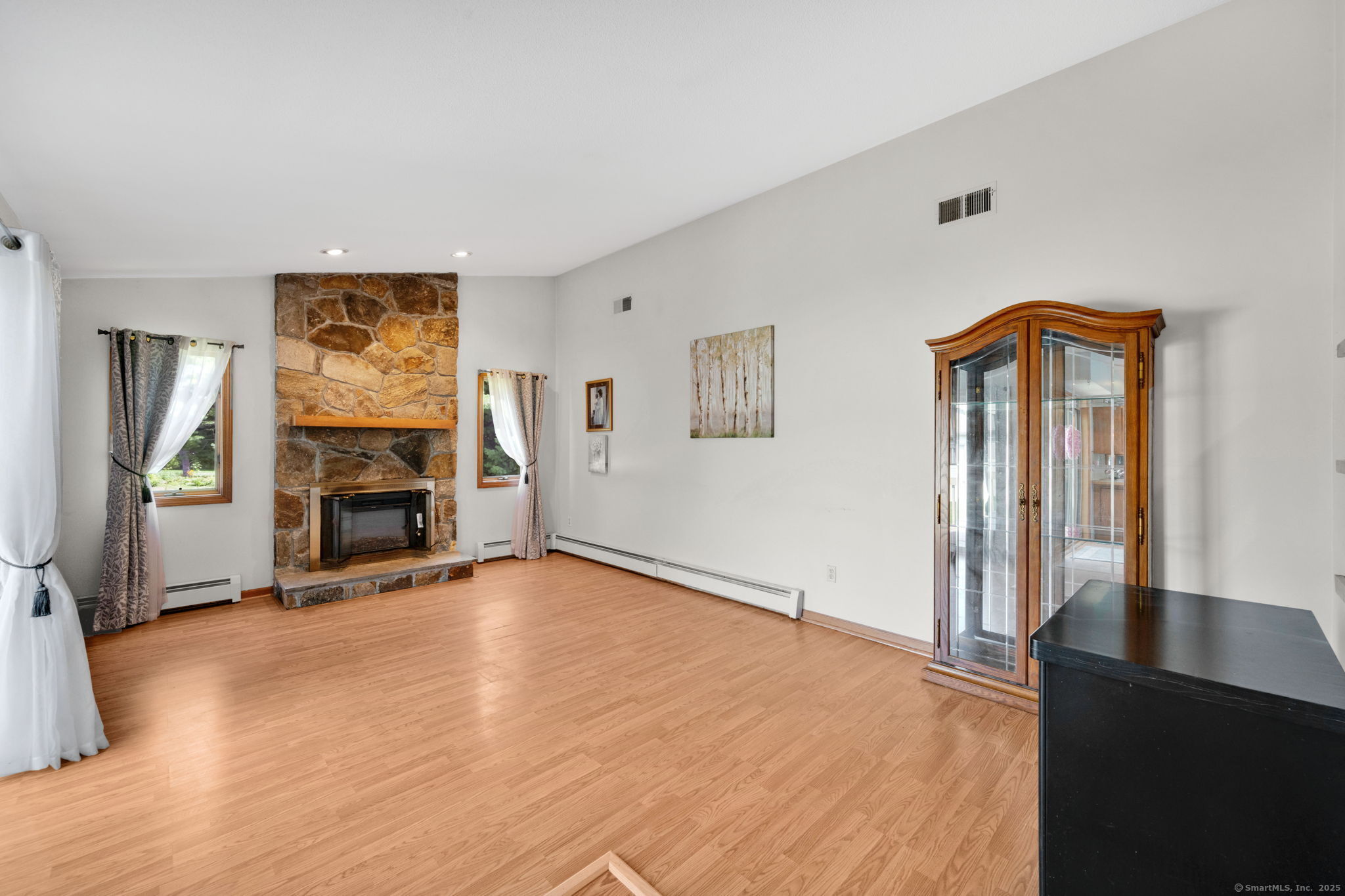 33 Oxford Drive