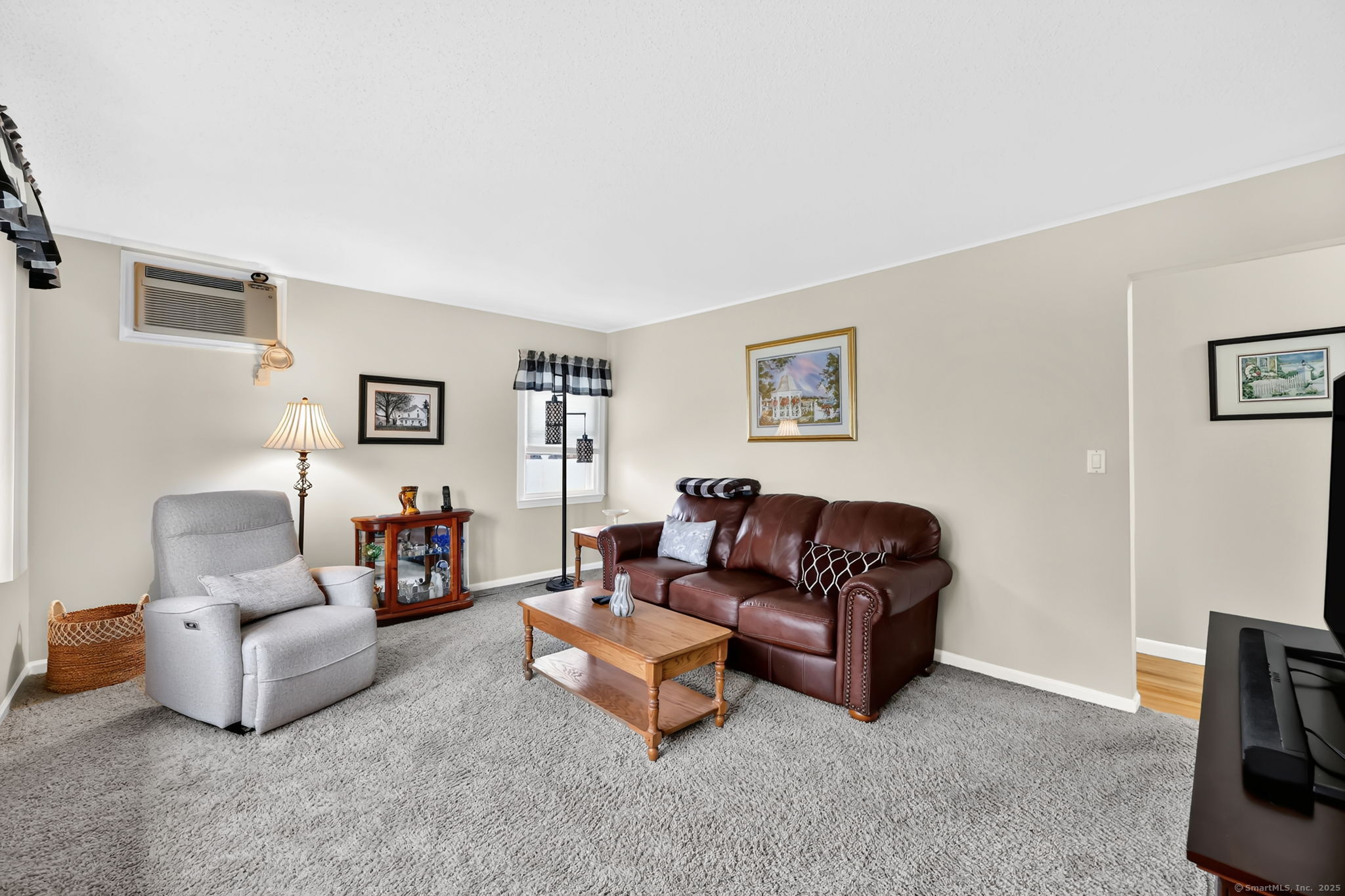 164 Roxbury Road