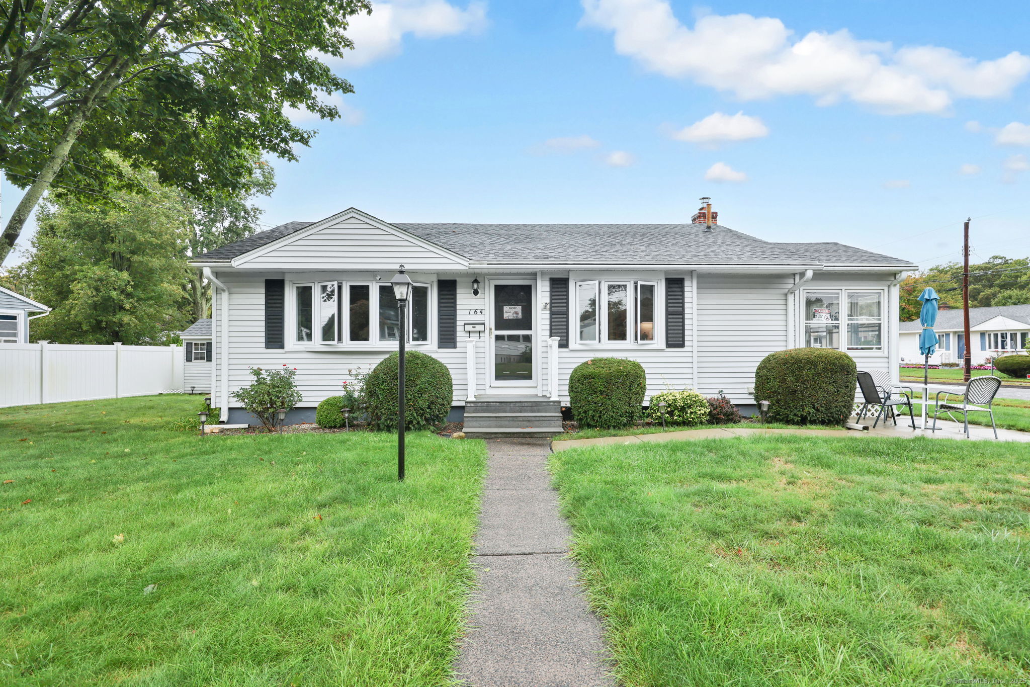 164 Roxbury Road