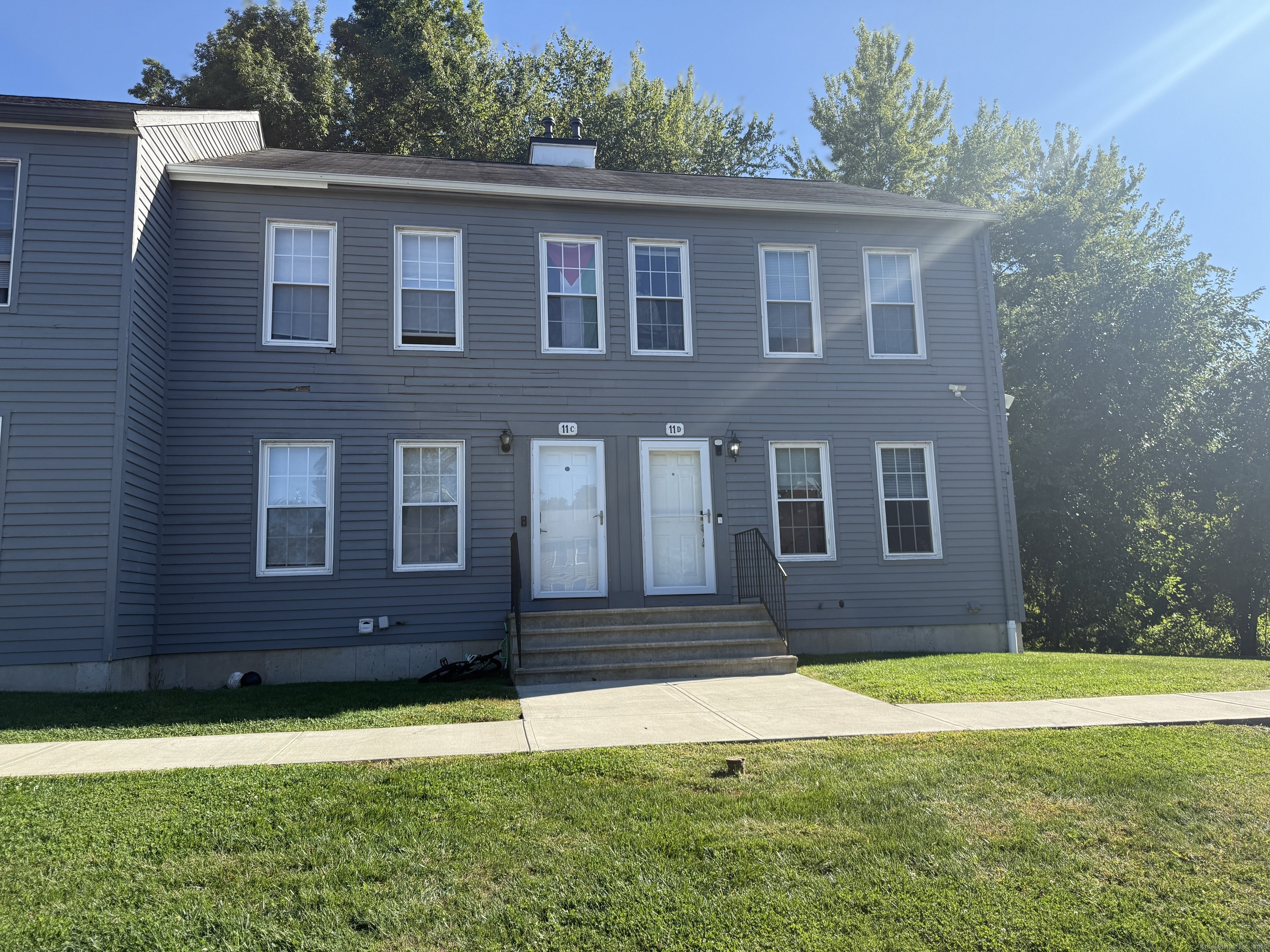 11 Riverview Drive D