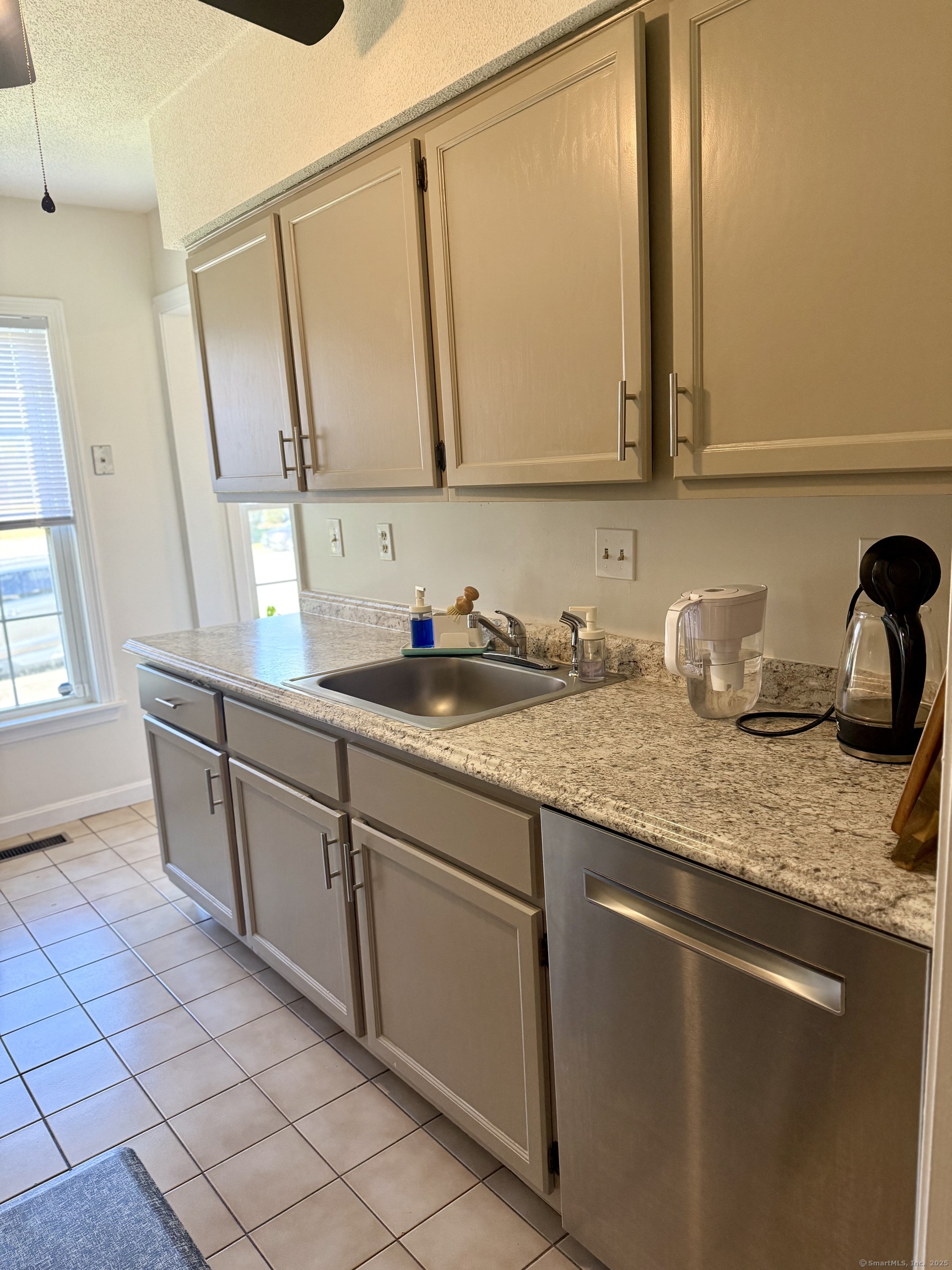 11 Riverview Drive D