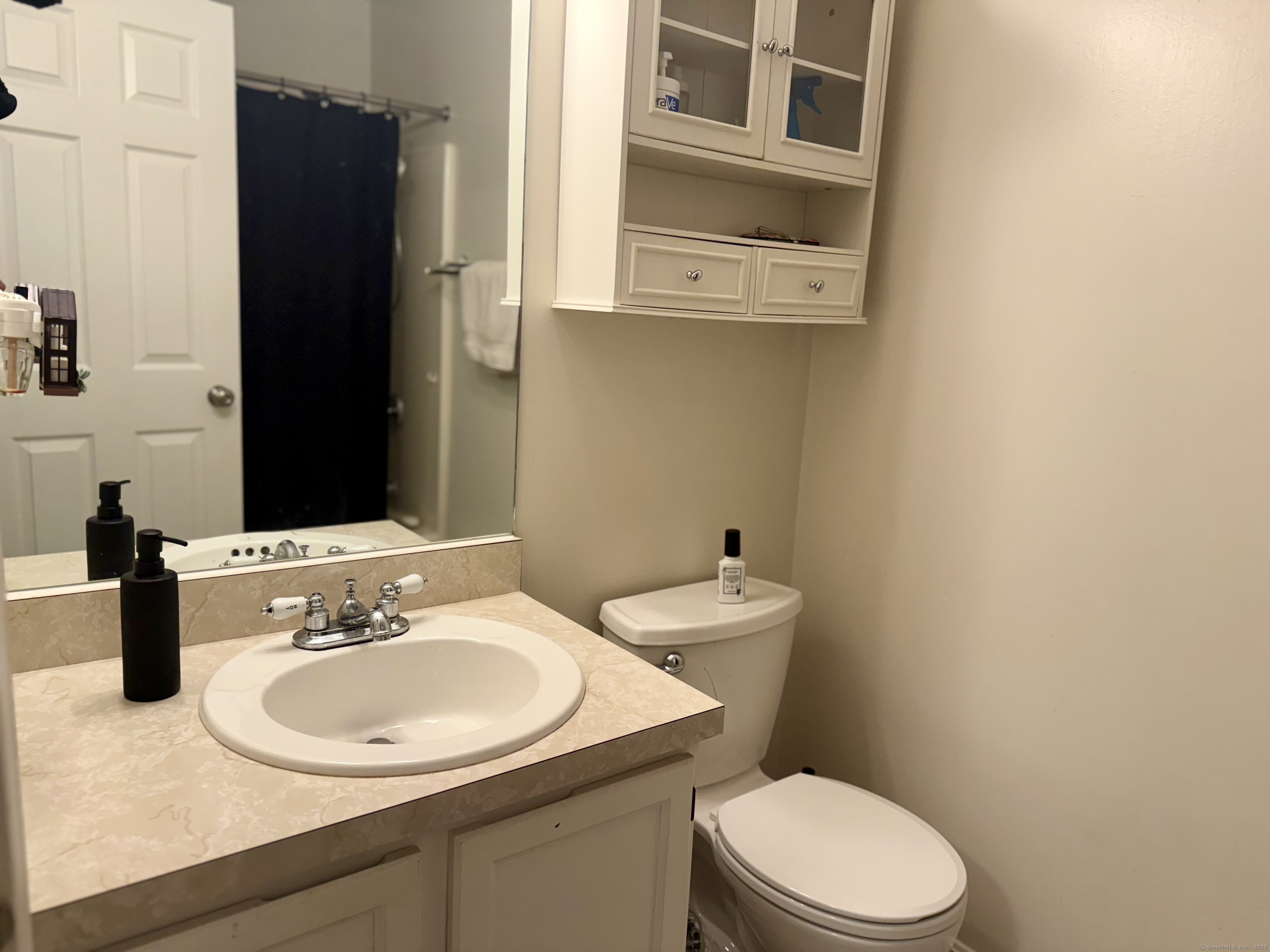 11 Riverview Drive D