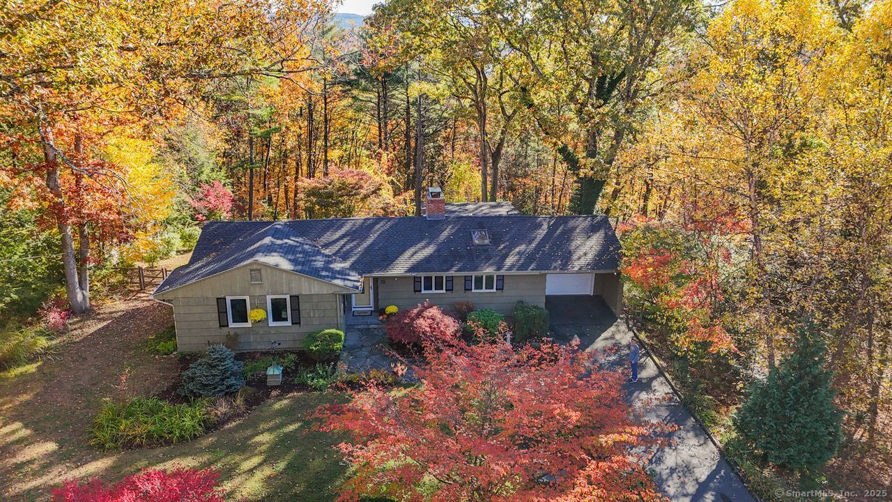 70 Trailsend Drive