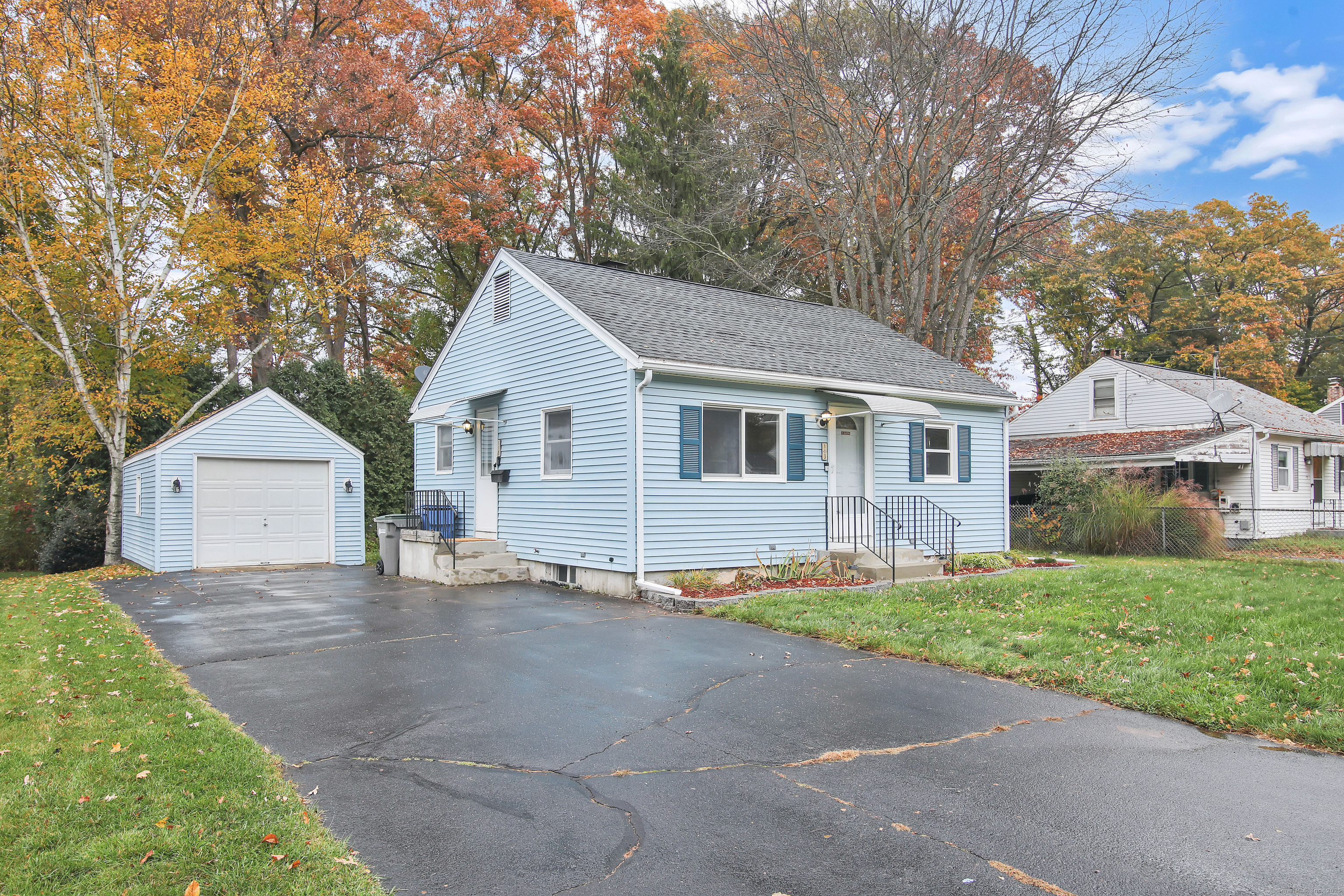 113 Deepwood Drive