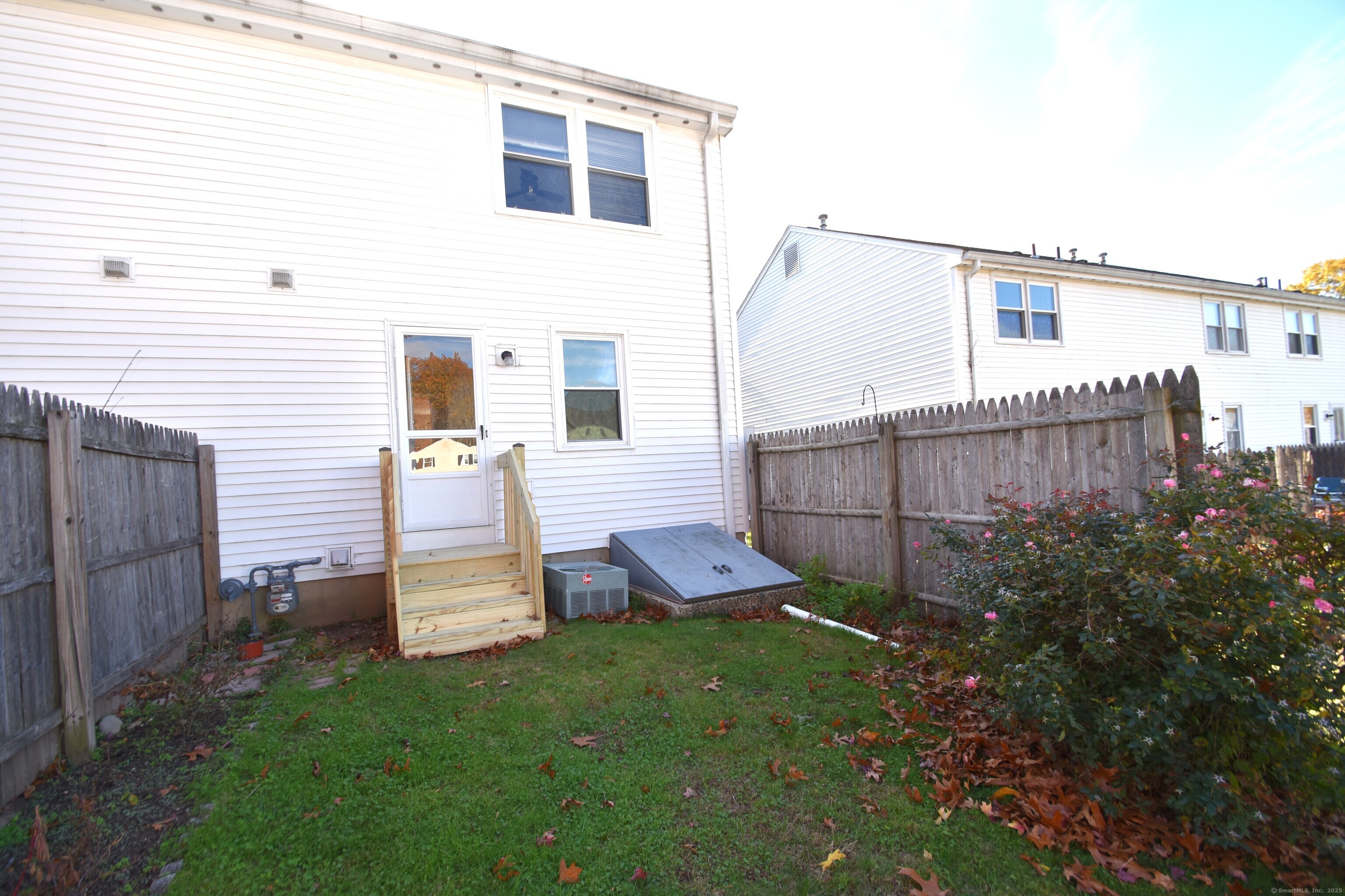 5 Garland Drive 5
