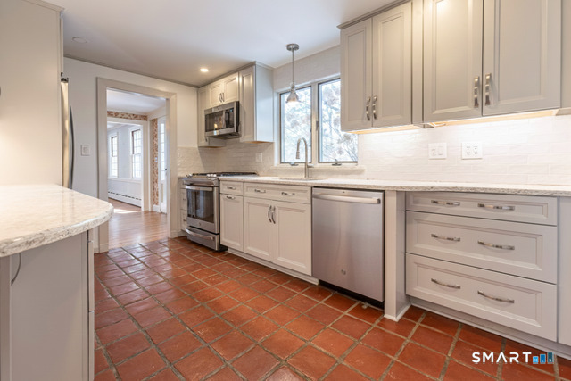246 Steele Road