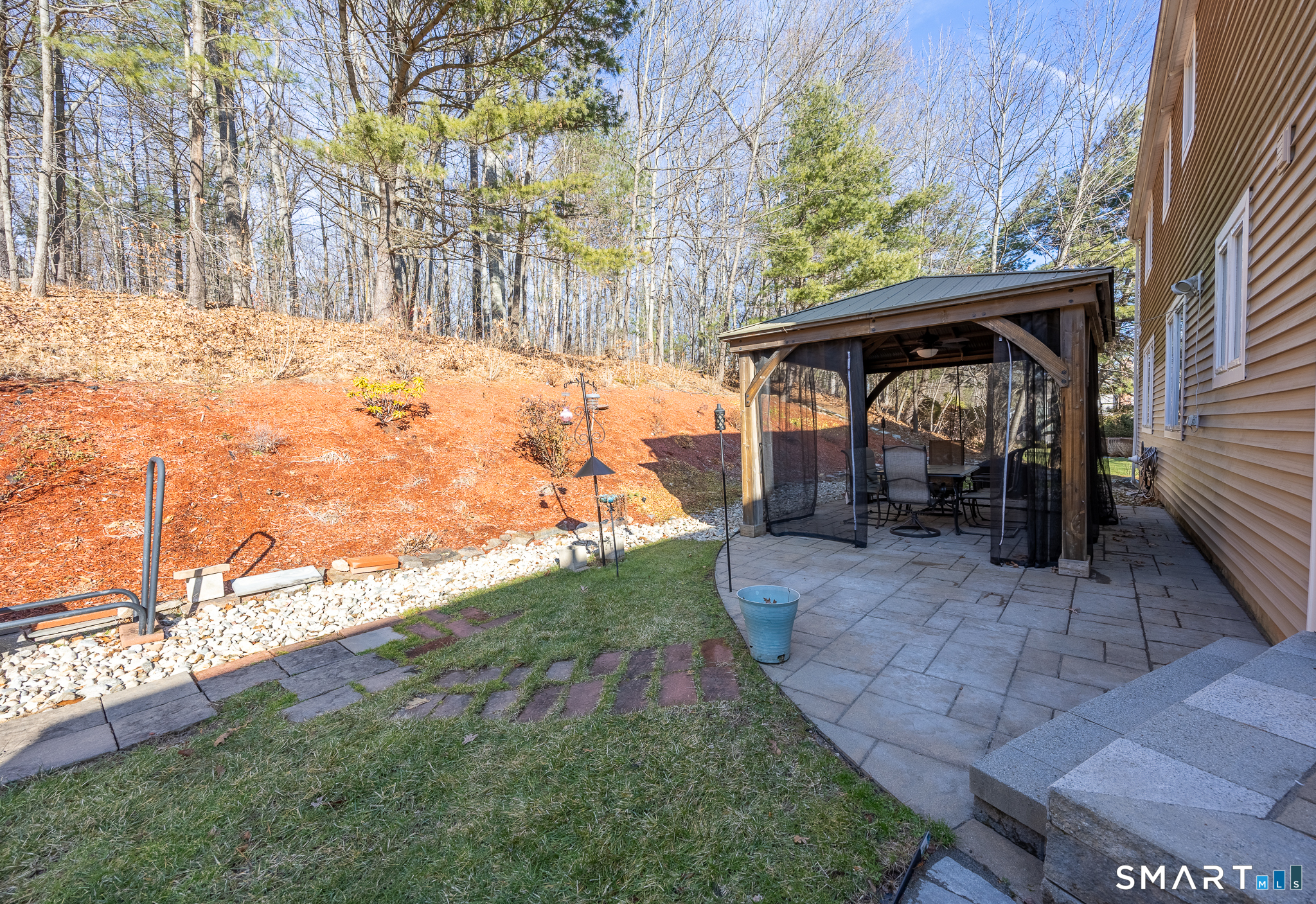 32 Canterbury Lane