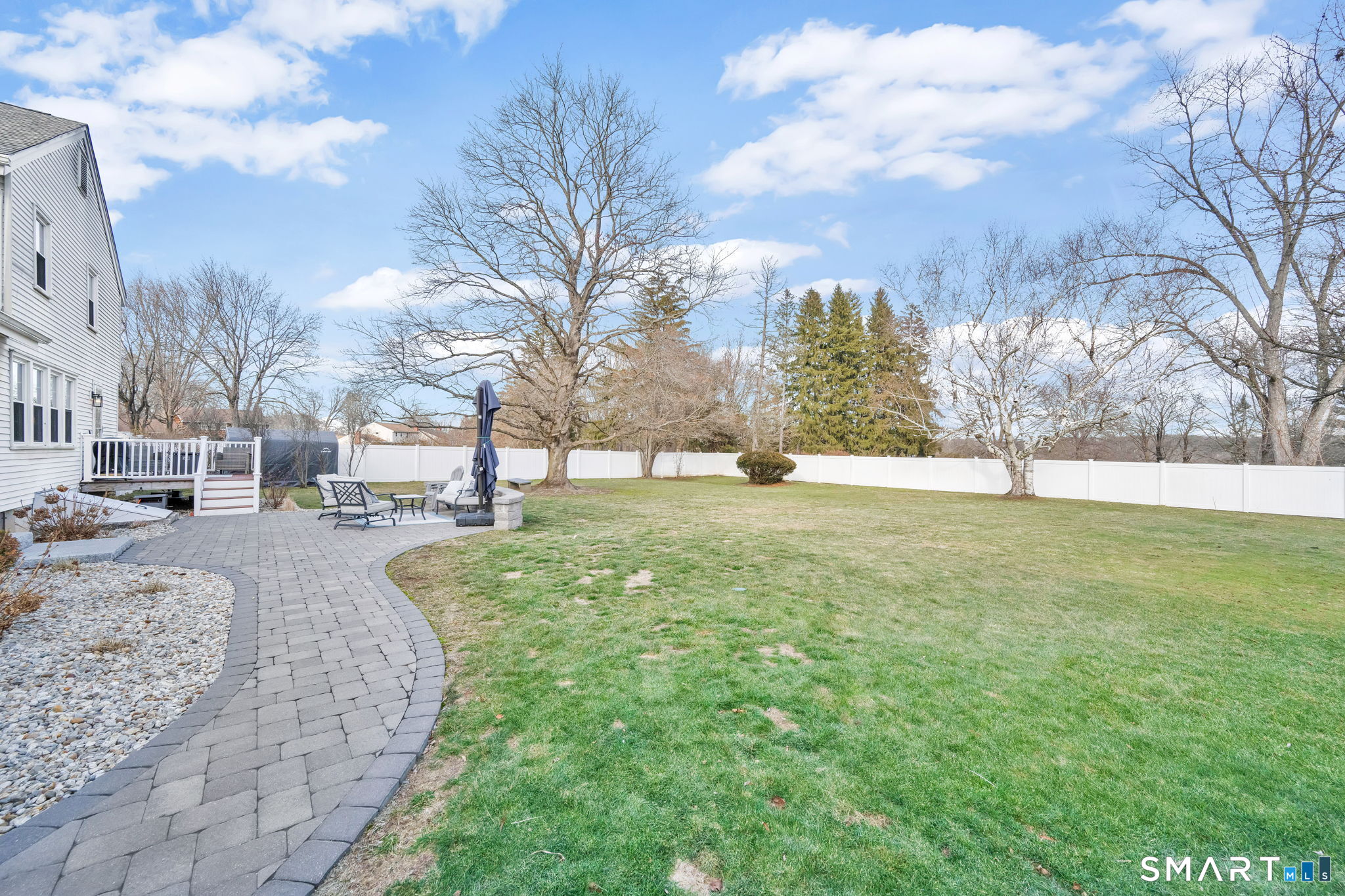 16 Cornfield Road