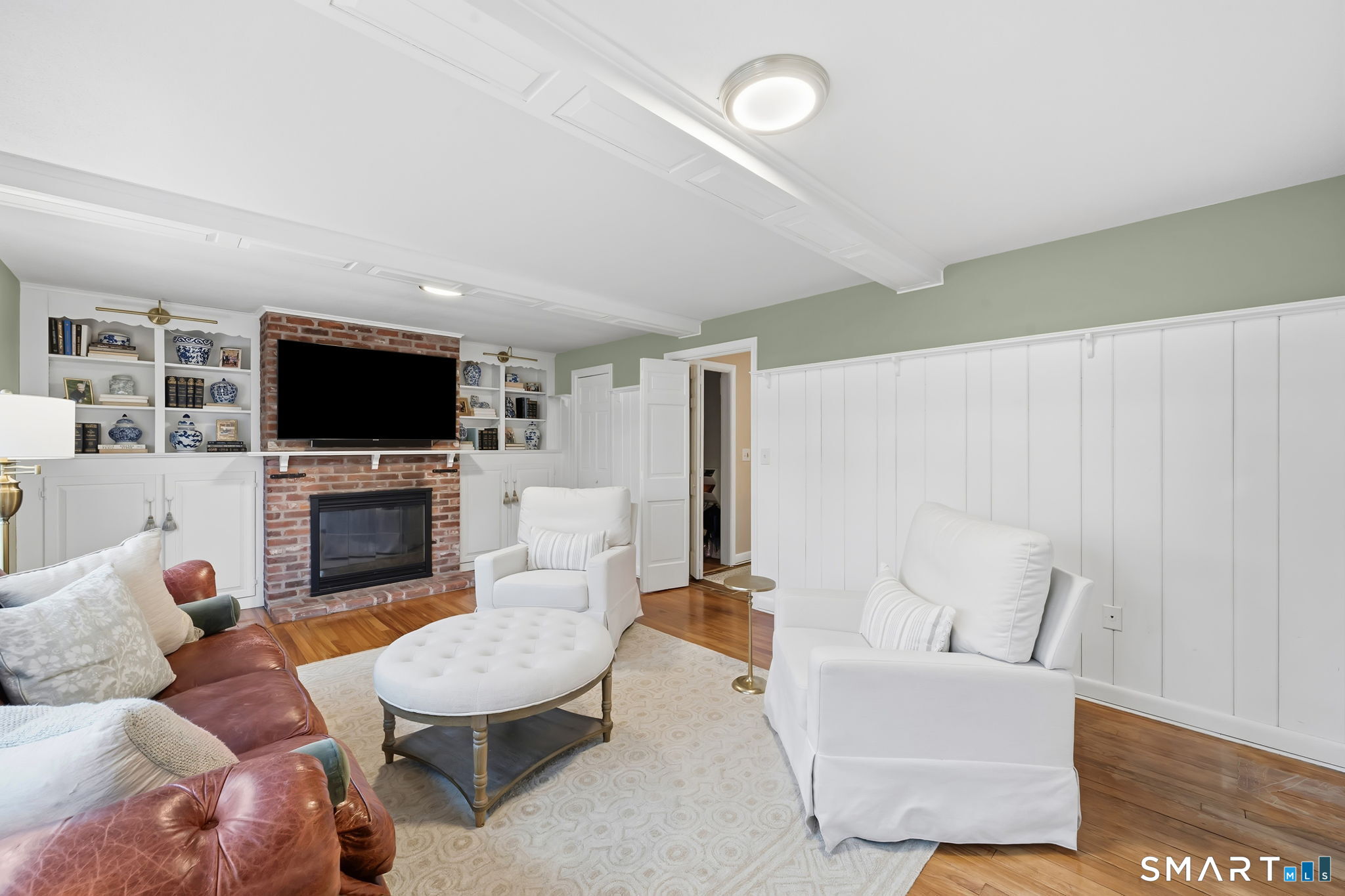 16 Cornfield Road
