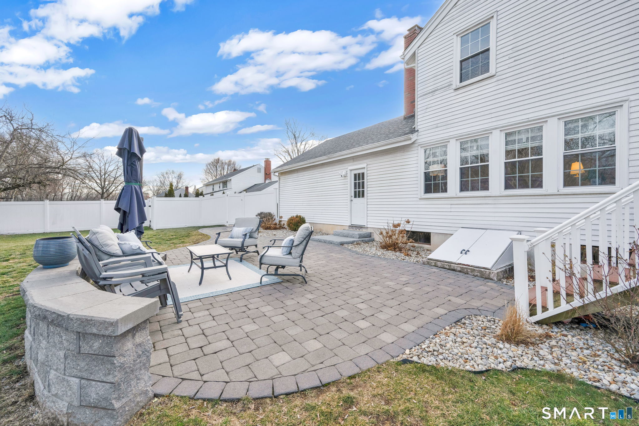 16 Cornfield Road