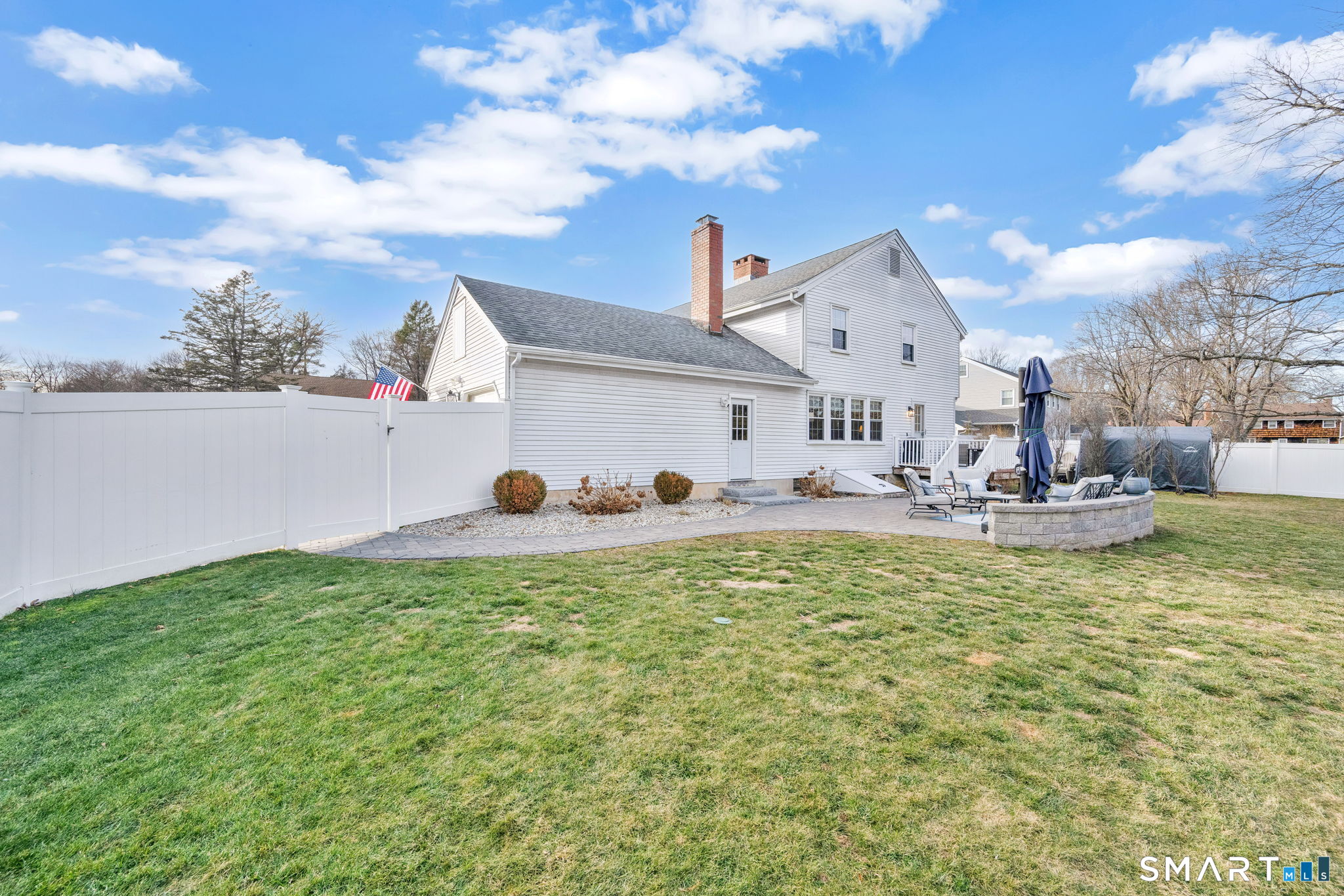 16 Cornfield Road