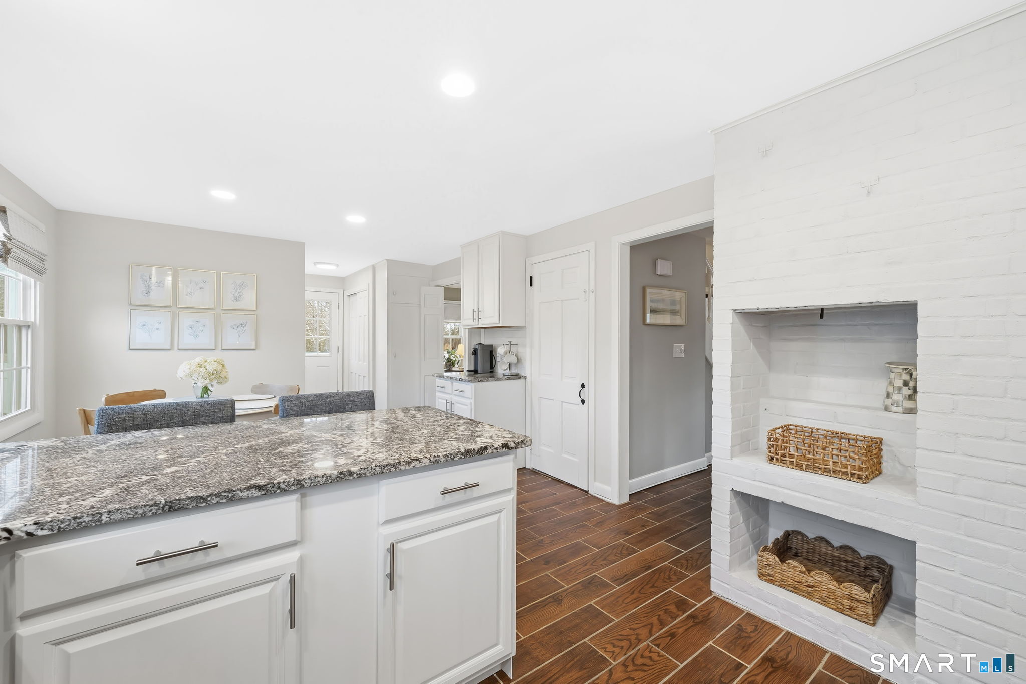 16 Cornfield Road