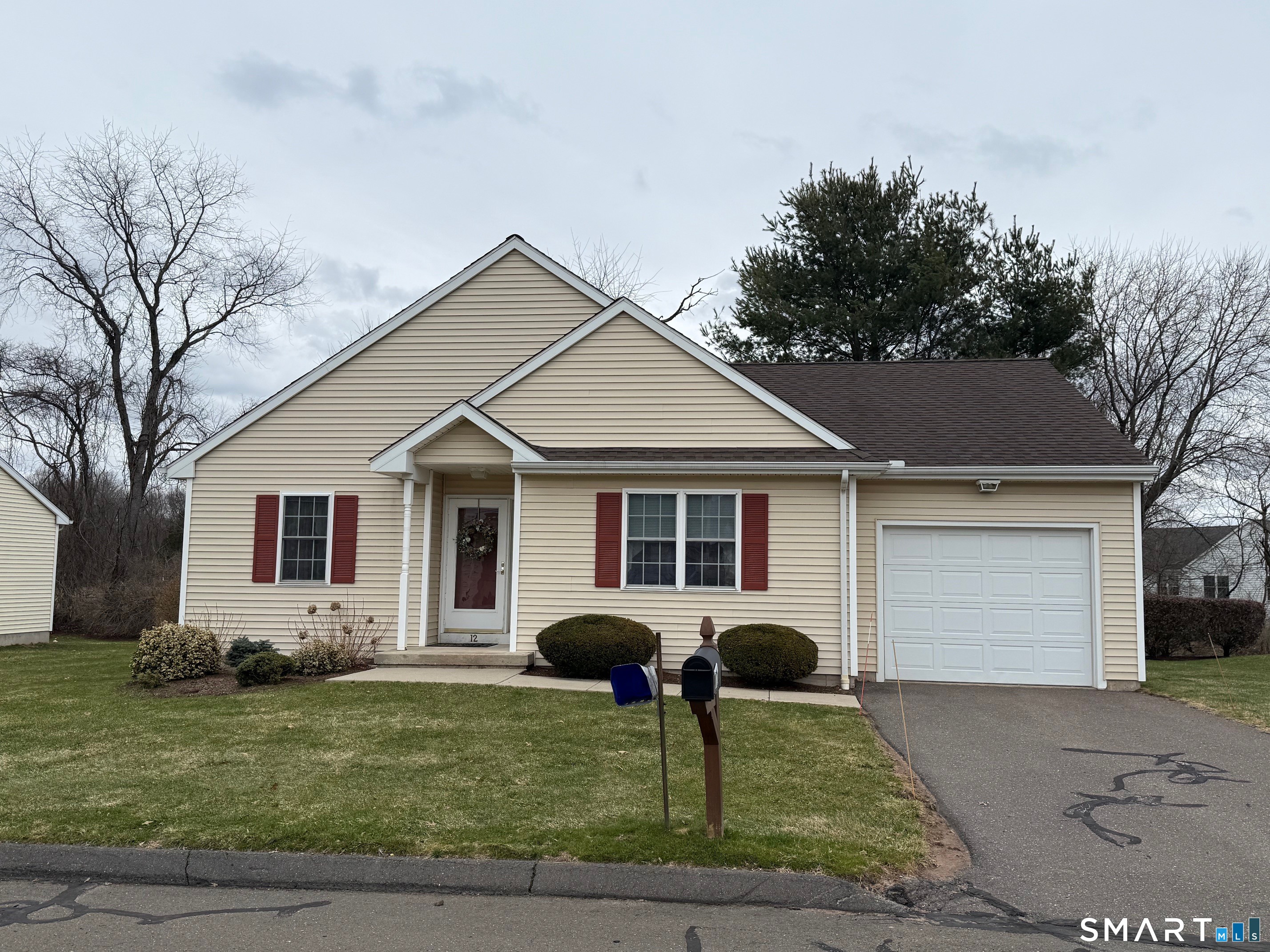 12 Shady Brook Lane 12