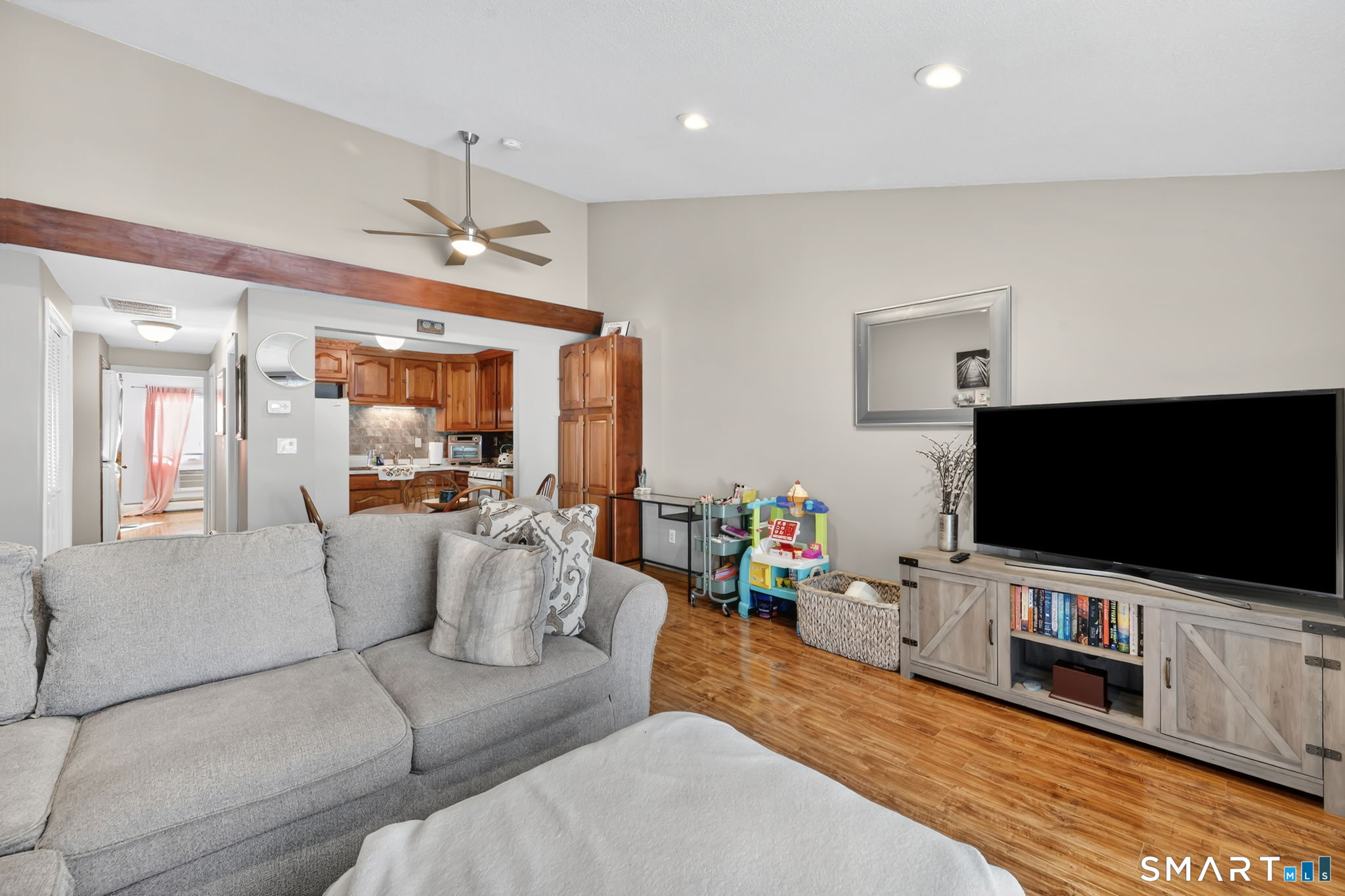 23 Locust Circle 23