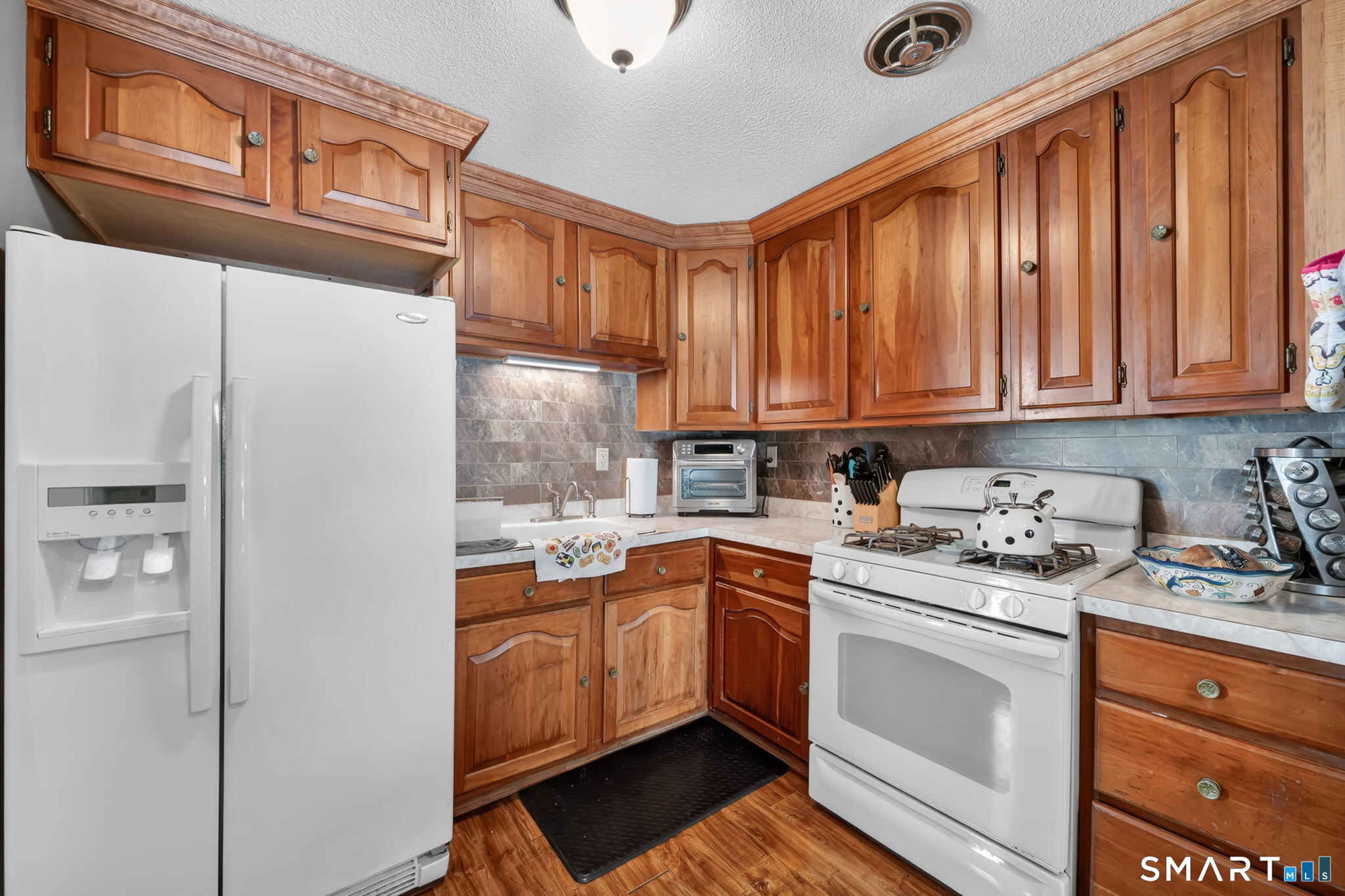 23 Locust Circle 23