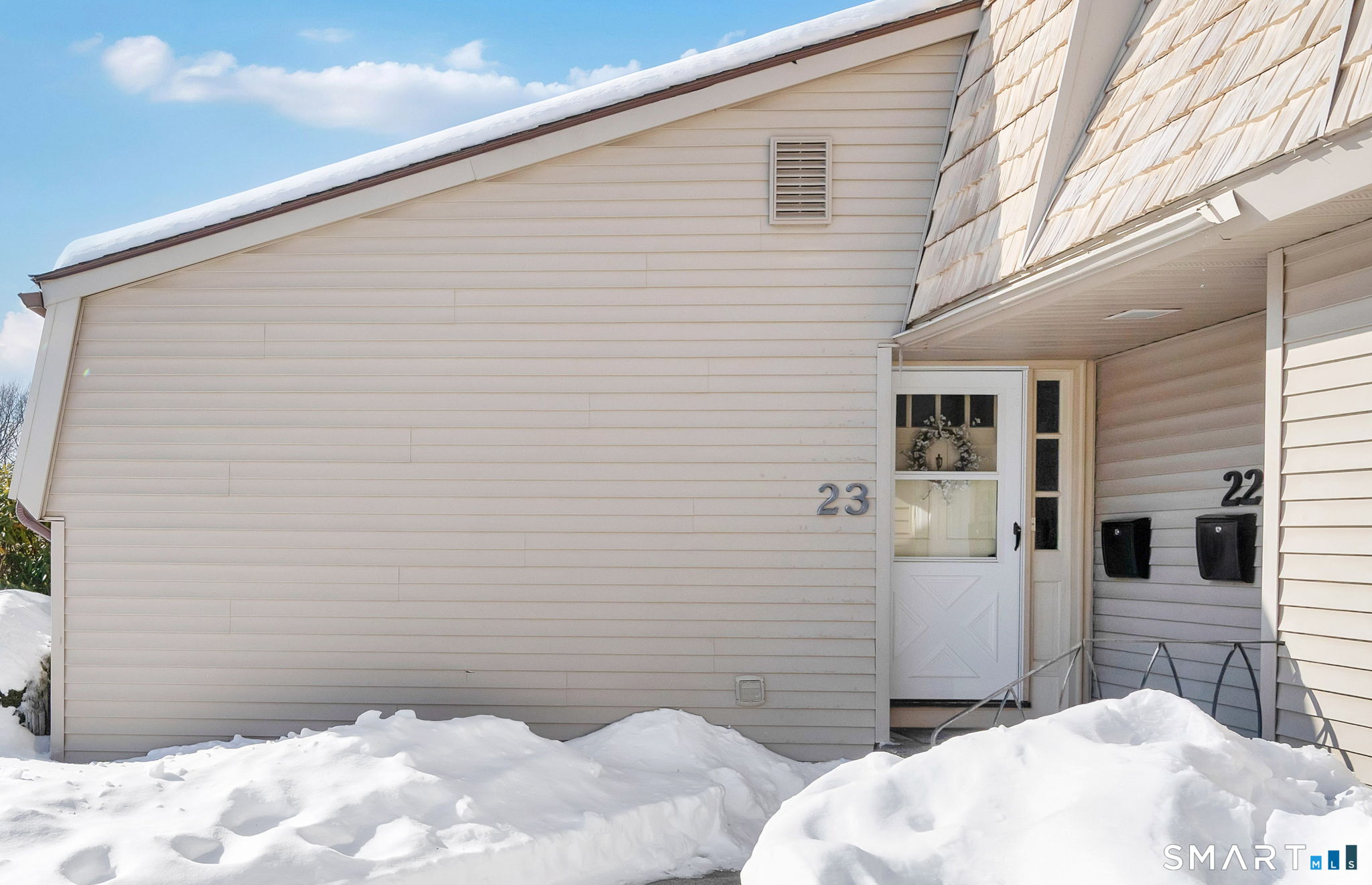 23 Locust Circle 23