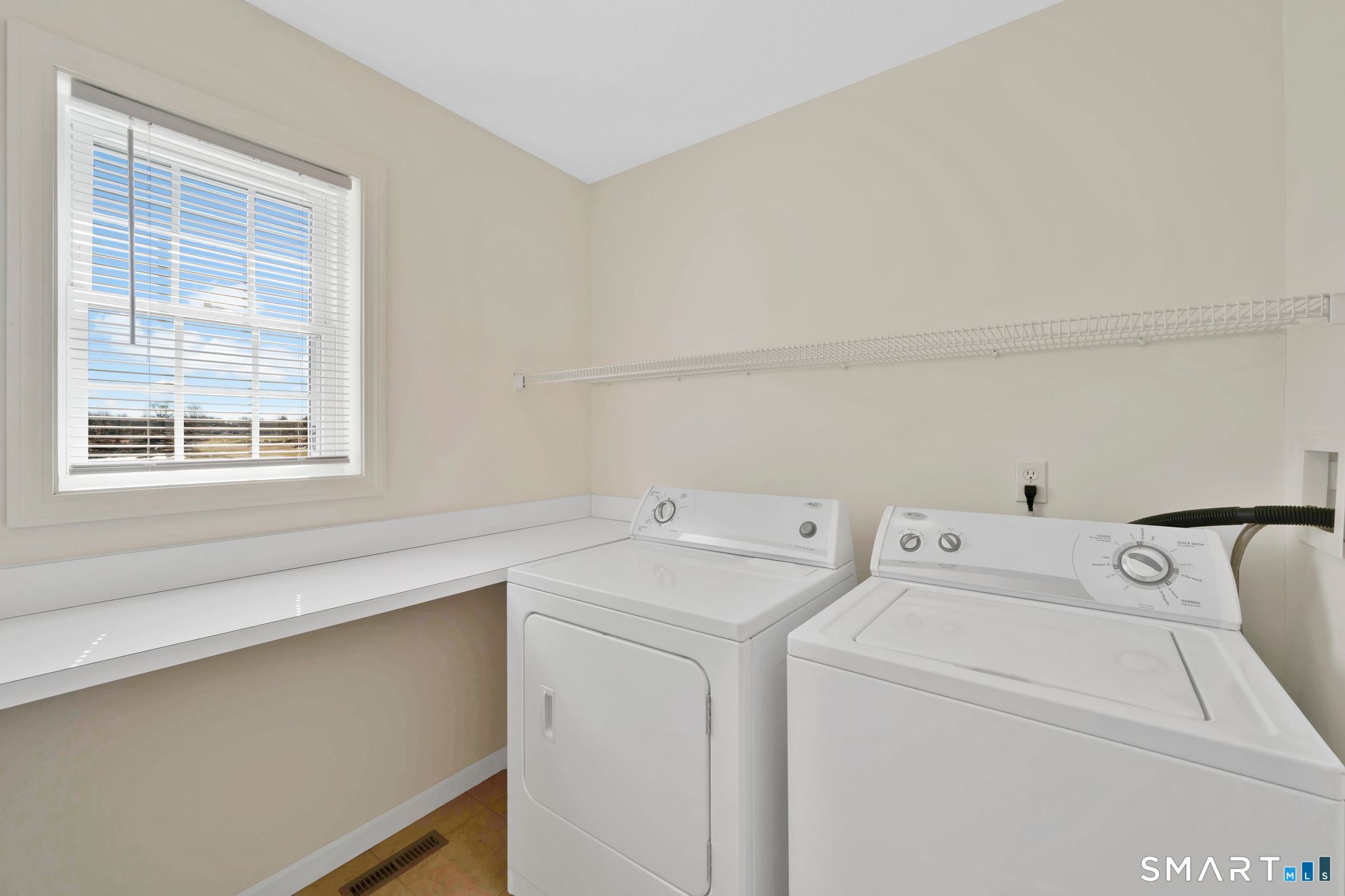 95 Meadowview Lane 95