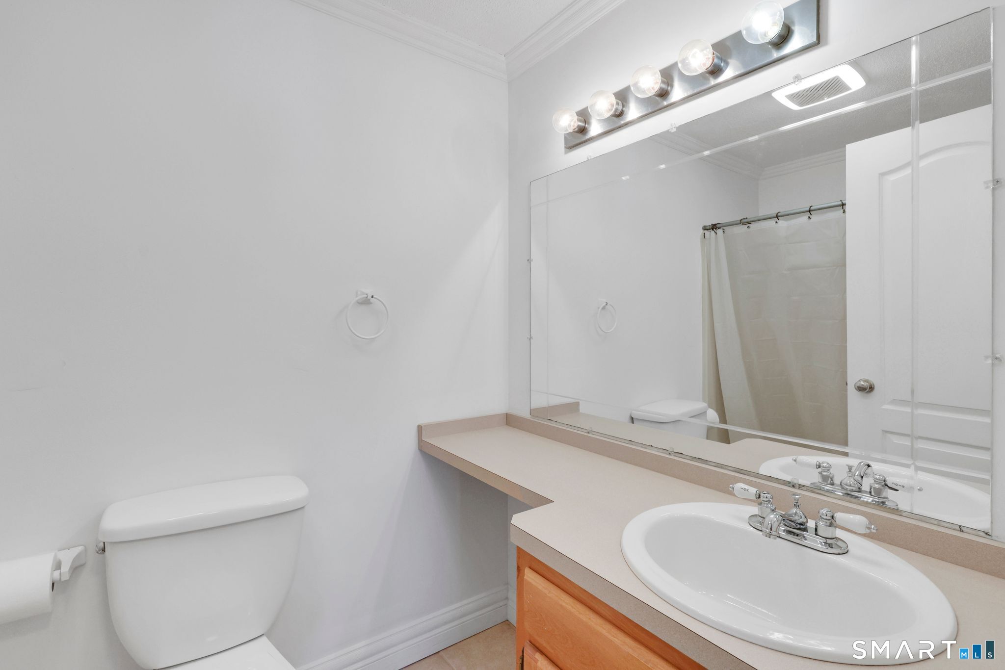 24 Dutton Place Way 24