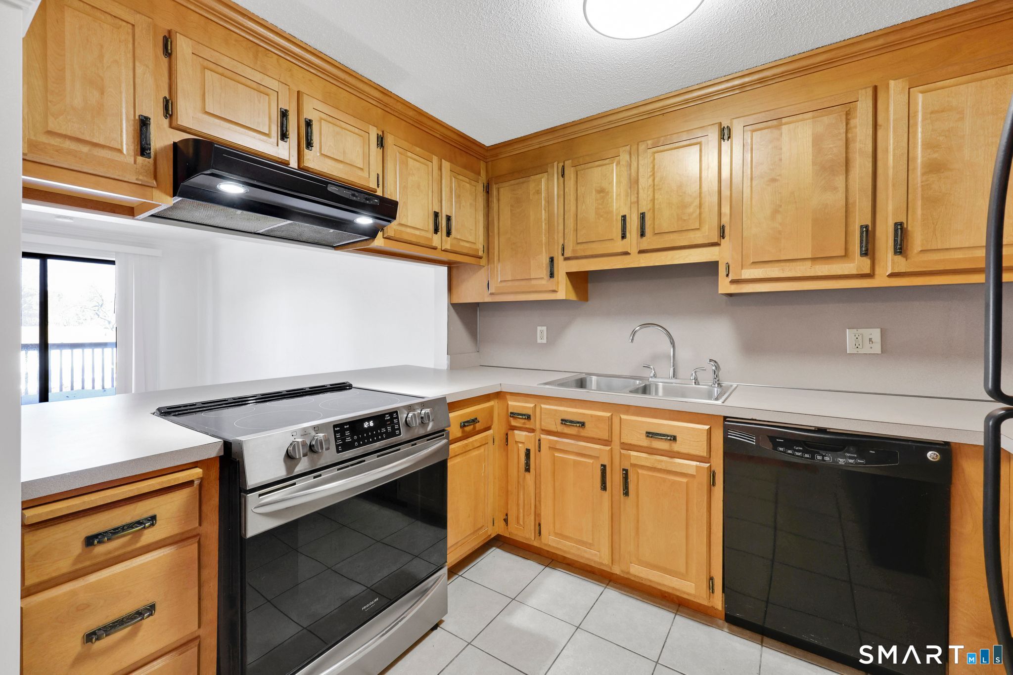 24 Dutton Place Way 24