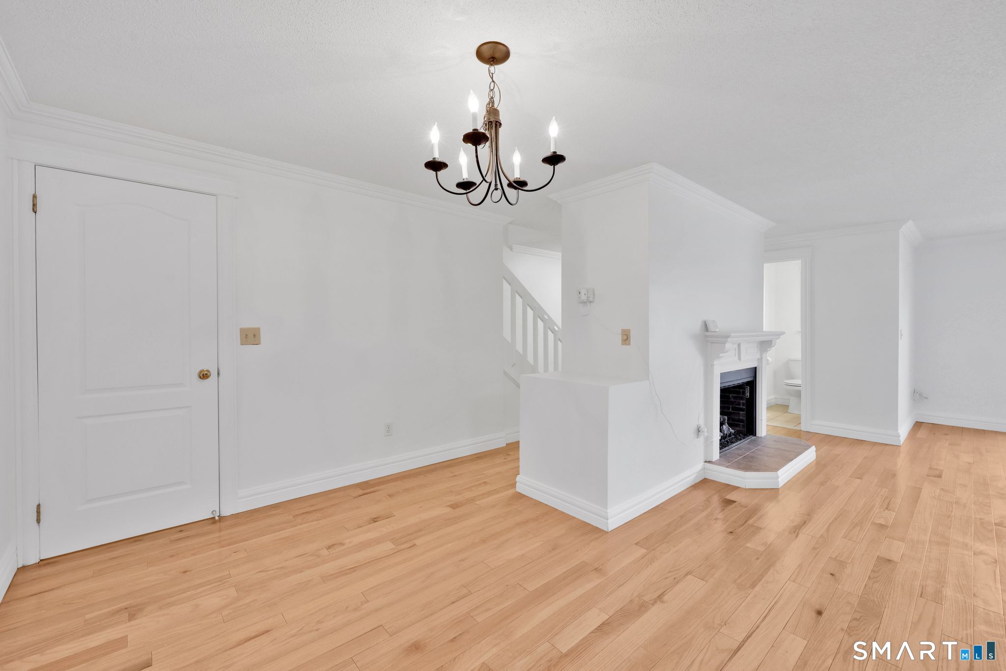 24 Dutton Place Way 24