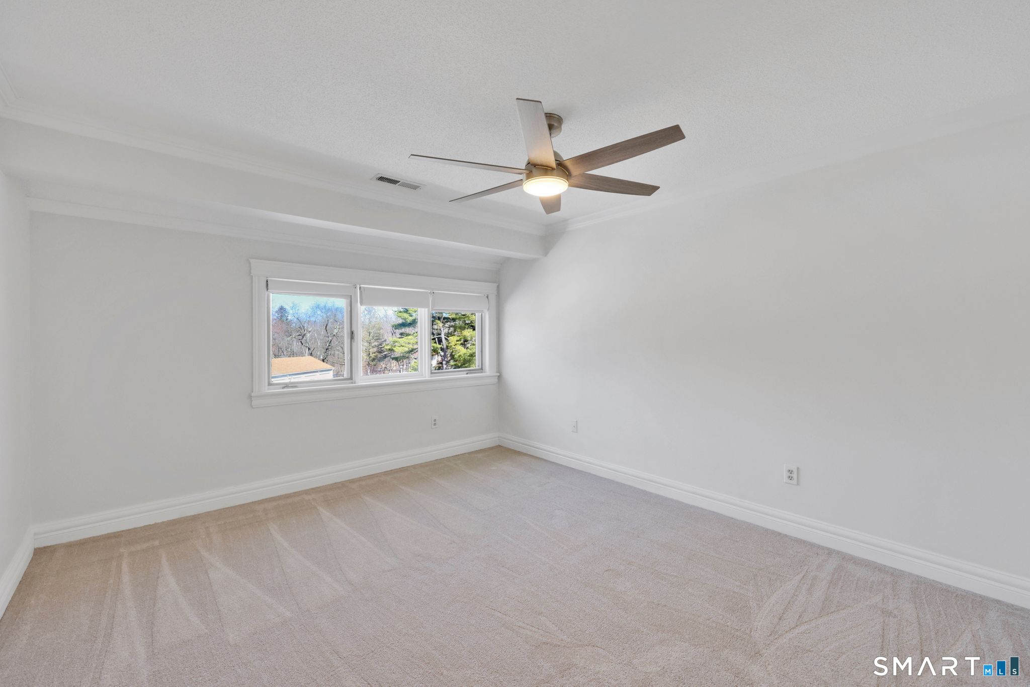 24 Dutton Place Way 24