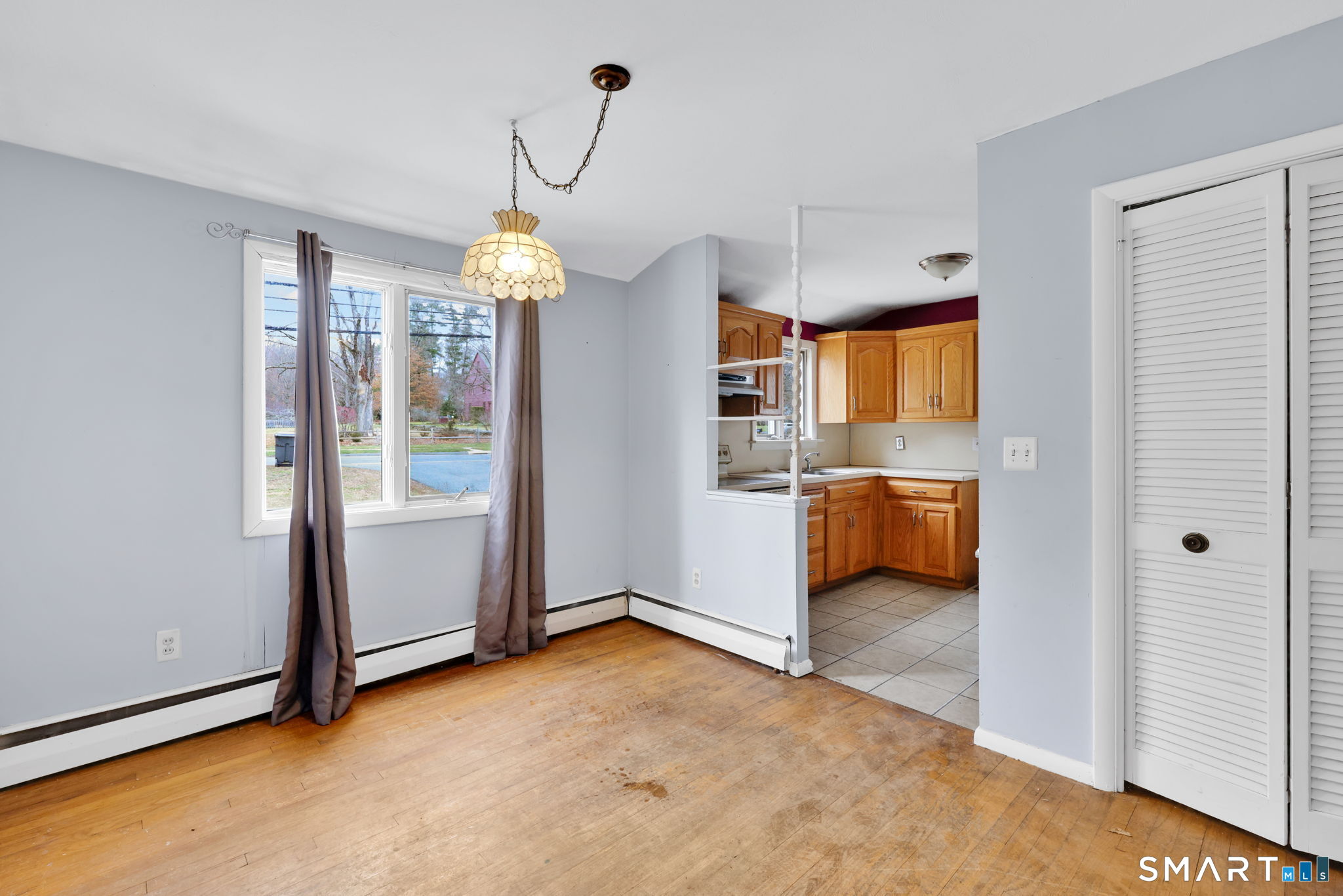 348 Avery Street