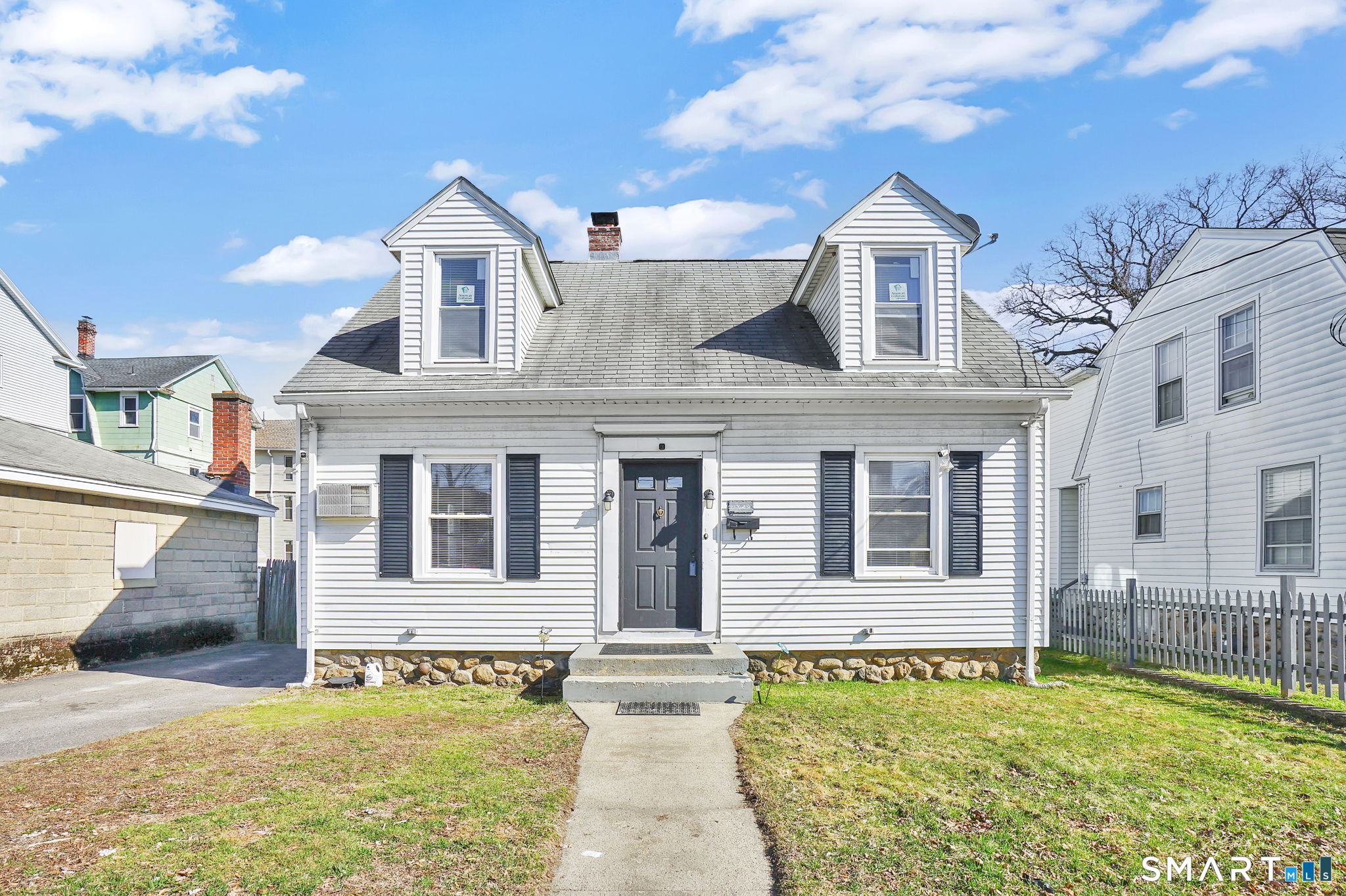 23 Knoll Street