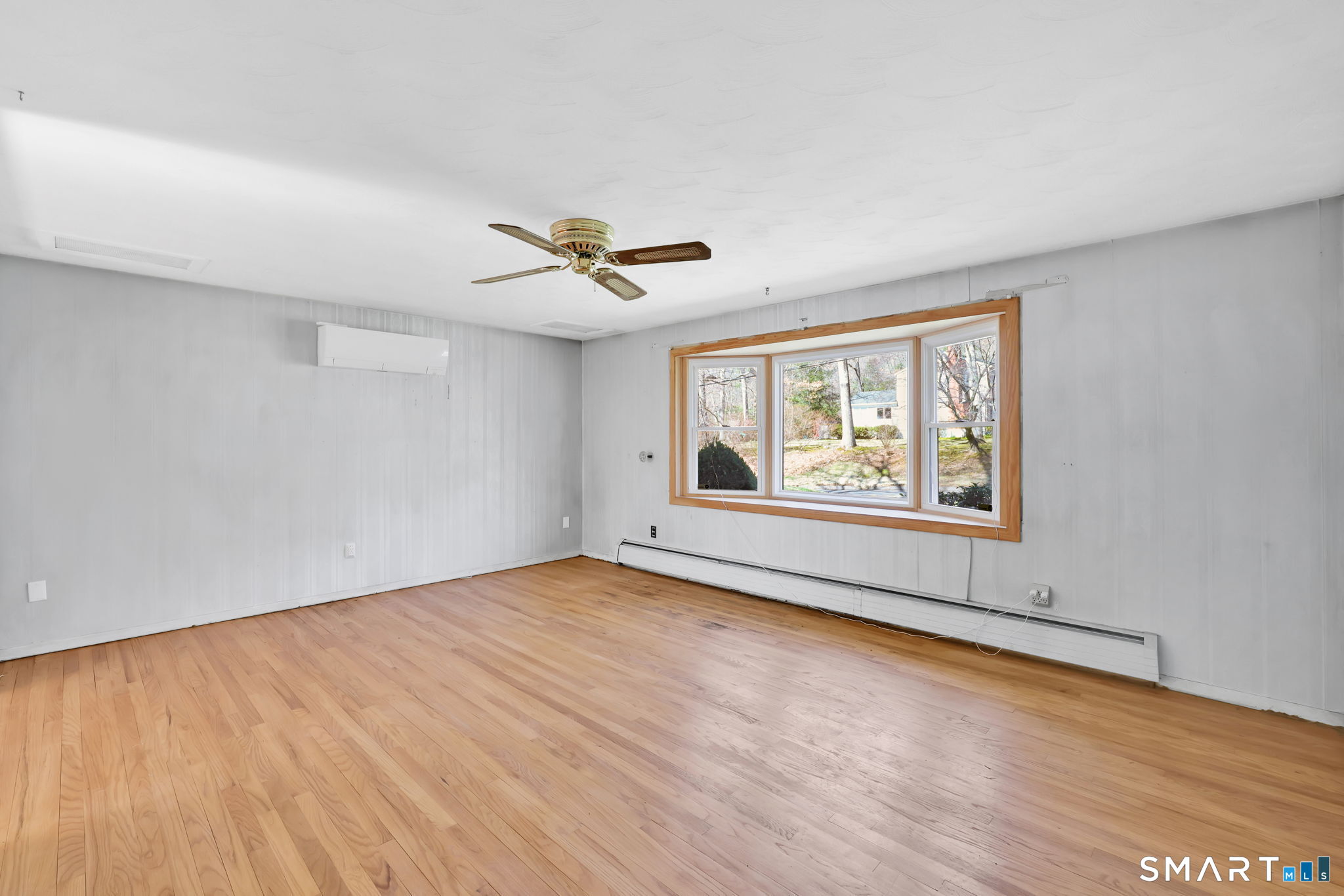 52 Woodland Drive